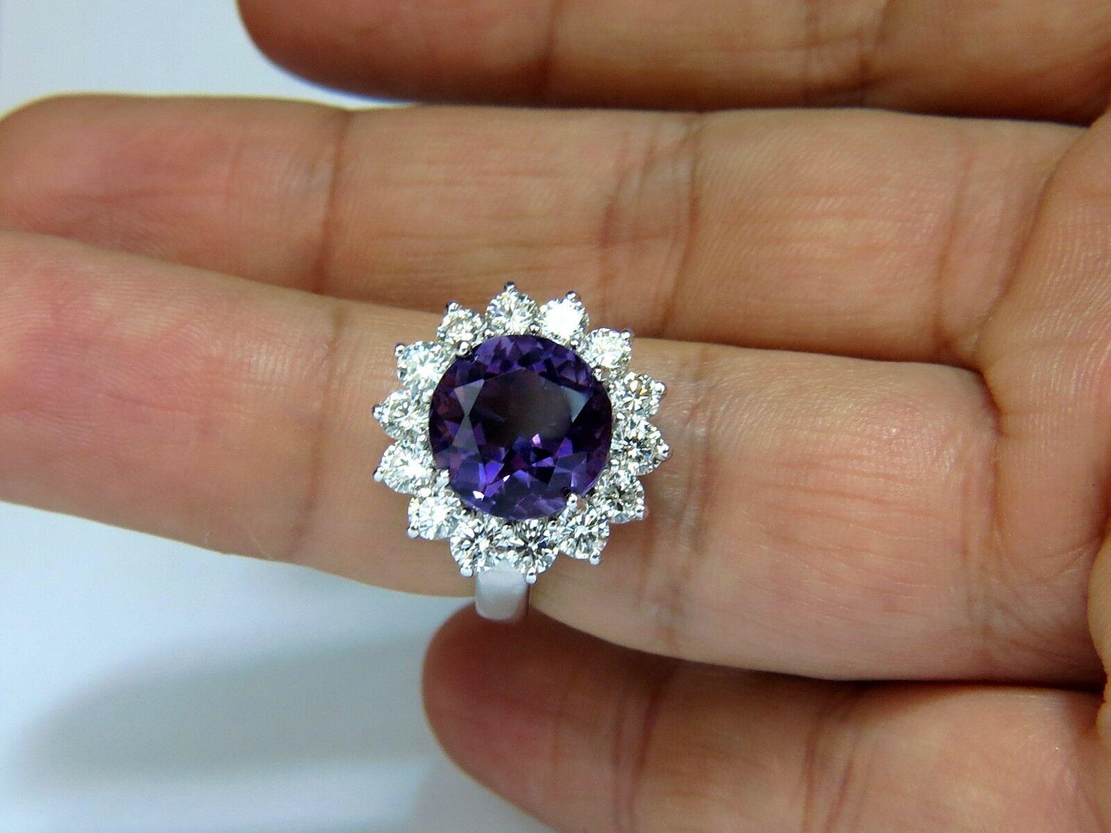 Women's or Men's 6.43CT Natural Briliant Round Bright Purple Amethyst Diamond Ring 14KT For Sale