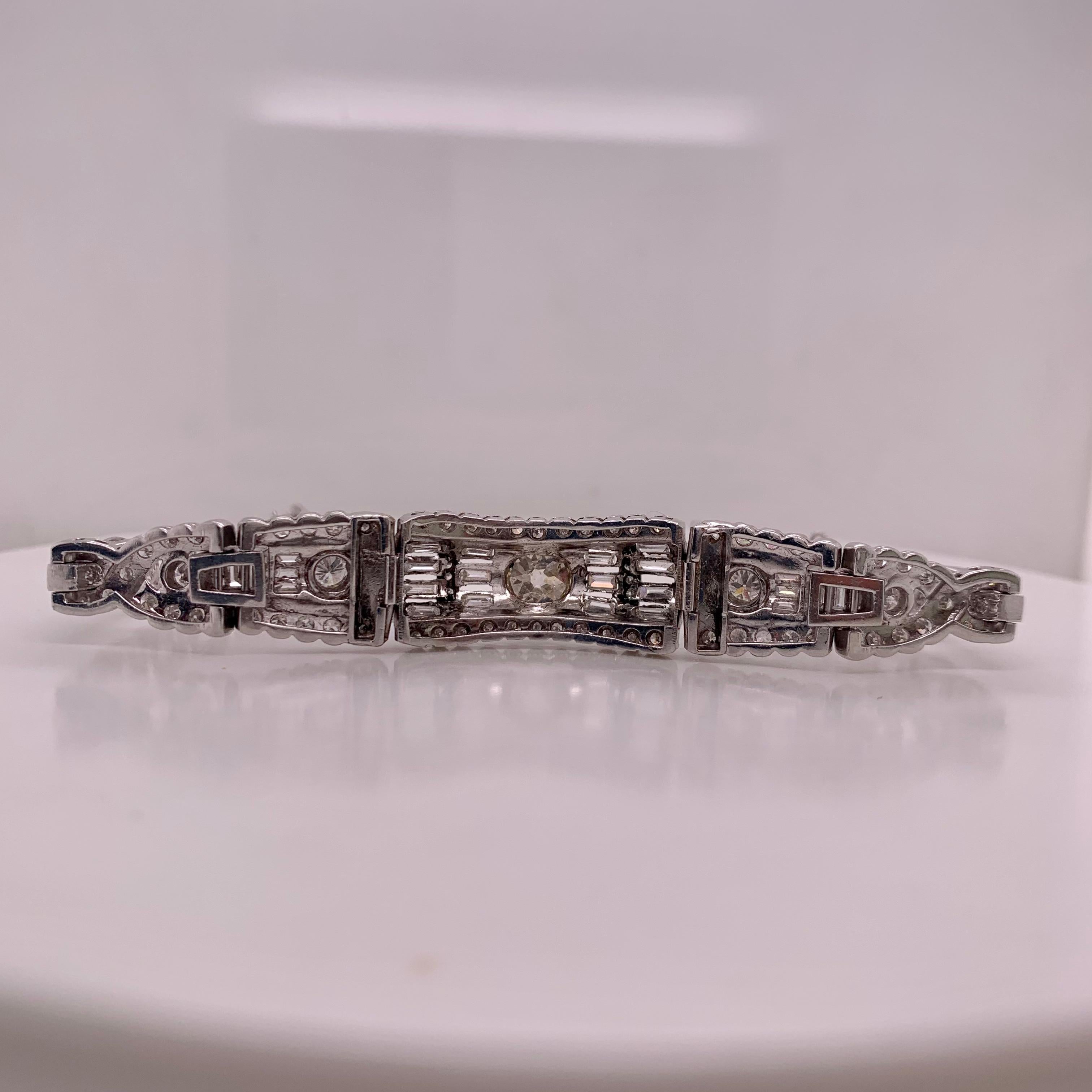 Taille simple Bracelet en diamant de 6,45 carats en or blanc 18 carats et 90 % de platine en vente
