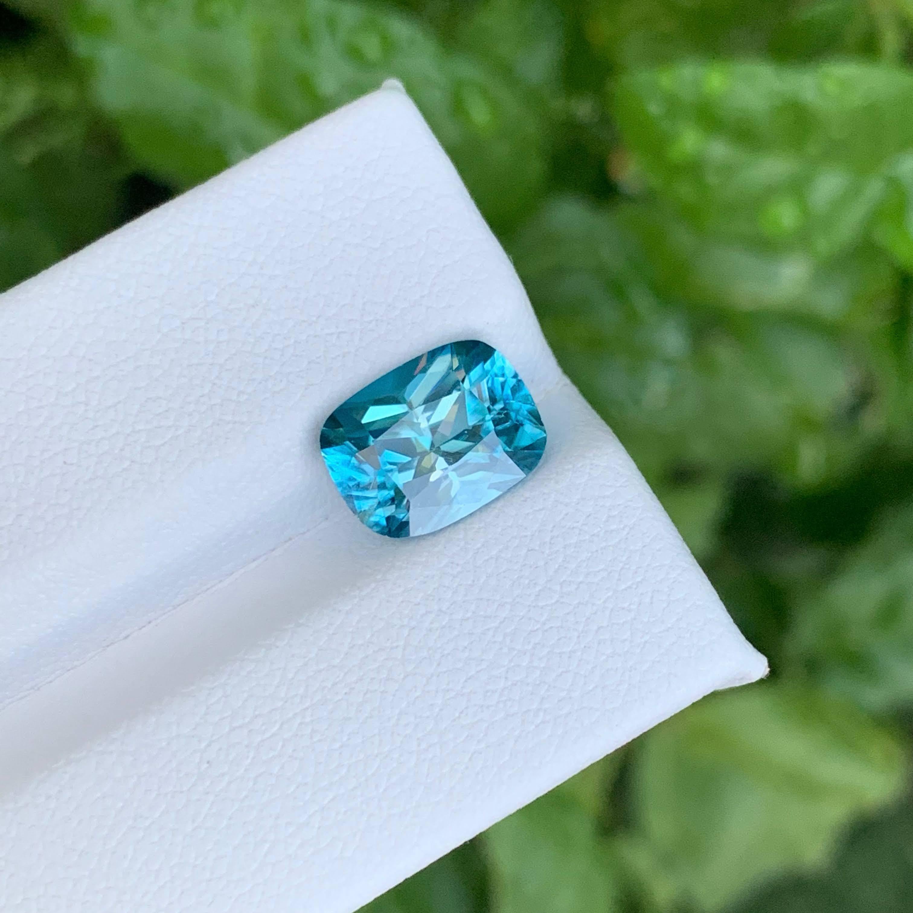 6.45 Carat Natural Loose Blue Zircon Stone Cushion Cut Cambodian Gemstone (pierre précieuse cambodgienne) Neuf - En vente à Bangkok, TH
