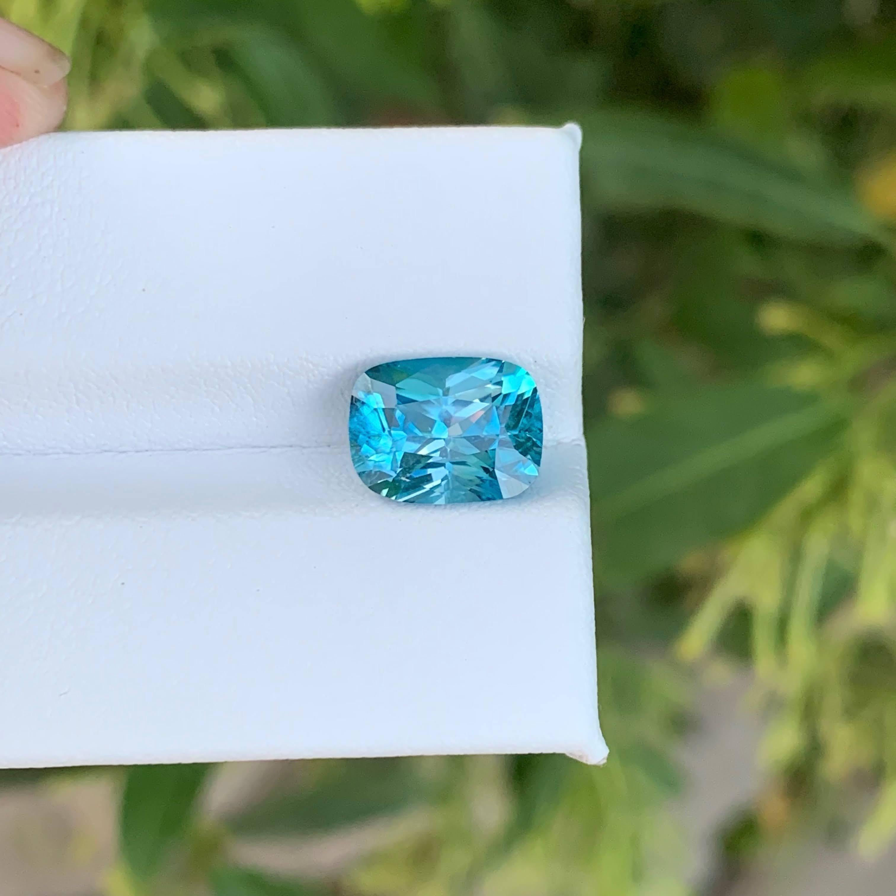 6.45 Carat Natural Loose Blue Zircon Stone Cushion Cut Cambodian Gemstone (pierre précieuse cambodgienne) en vente 3