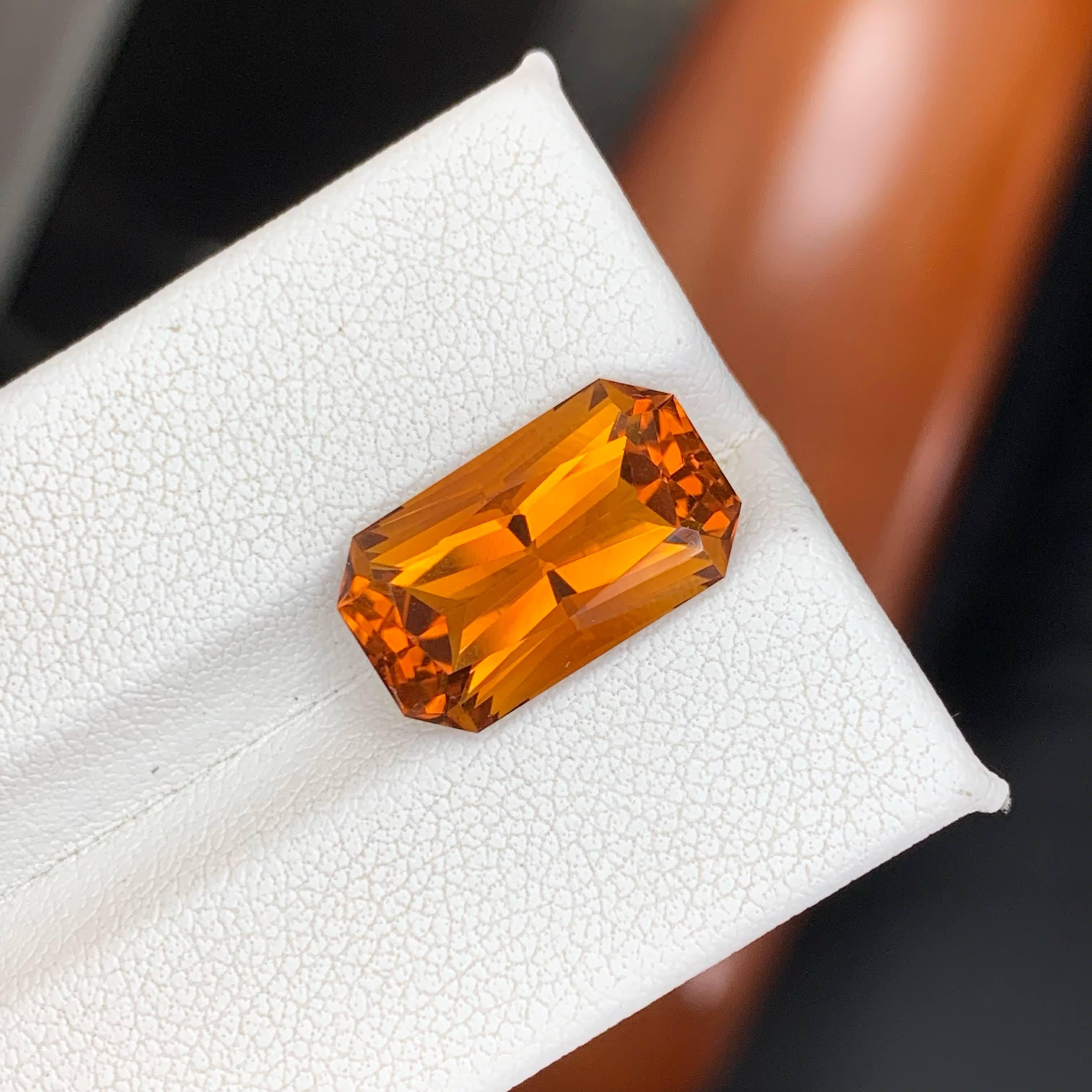 6.45 Carat Natural Loose Madeira Citrine Stone Emerald Cut Brazilian Gemstone im Zustand „Neu“ im Angebot in Bangkok, TH