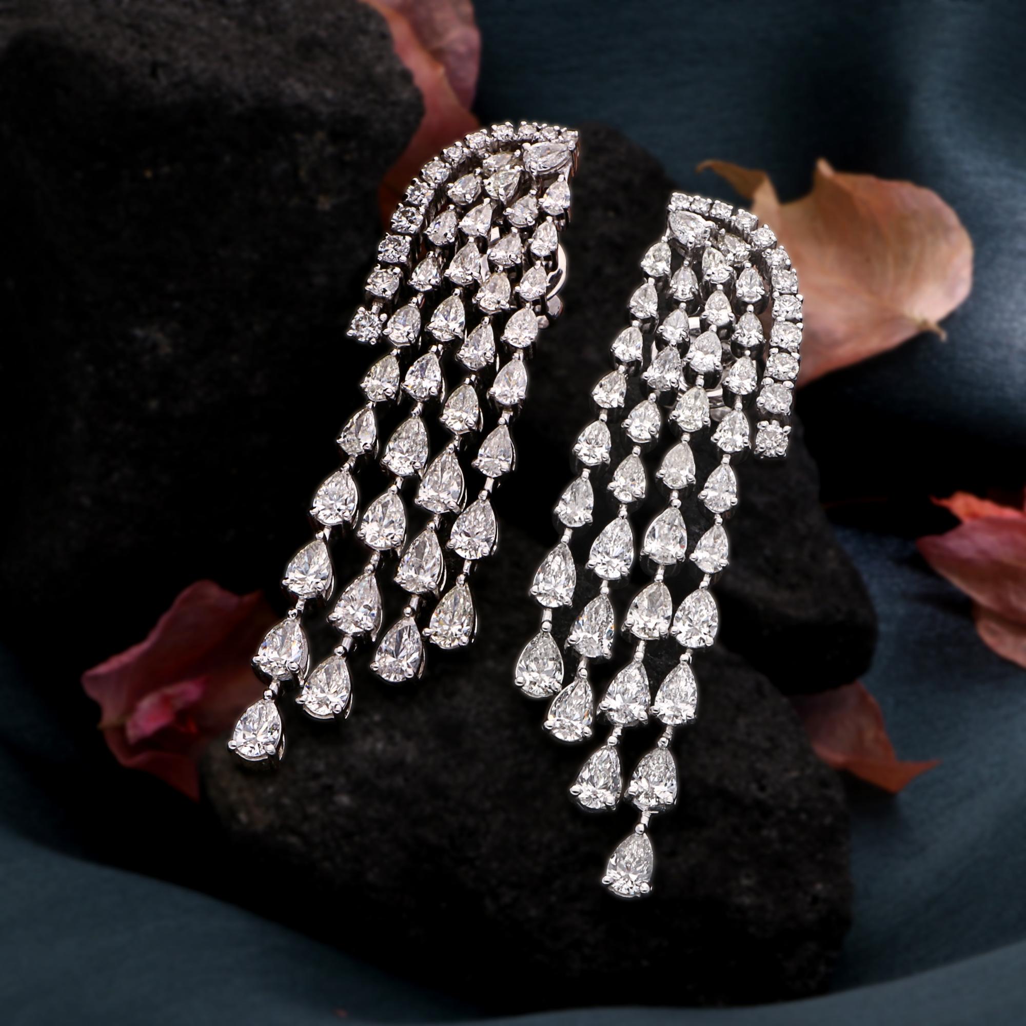 Modern 6.45 Carat SI Clarity HI Color Diamond Chandelier Earrings 18 Karat White Gold For Sale