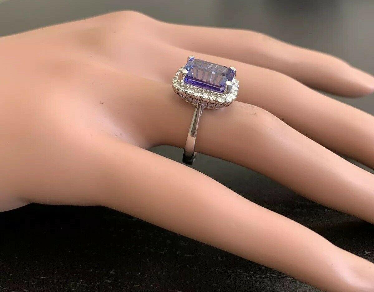 6,45 carati naturali di tanzanite e diamanti in oro massiccio da 14 carati, dall'aspetto molto bello in vendita 1