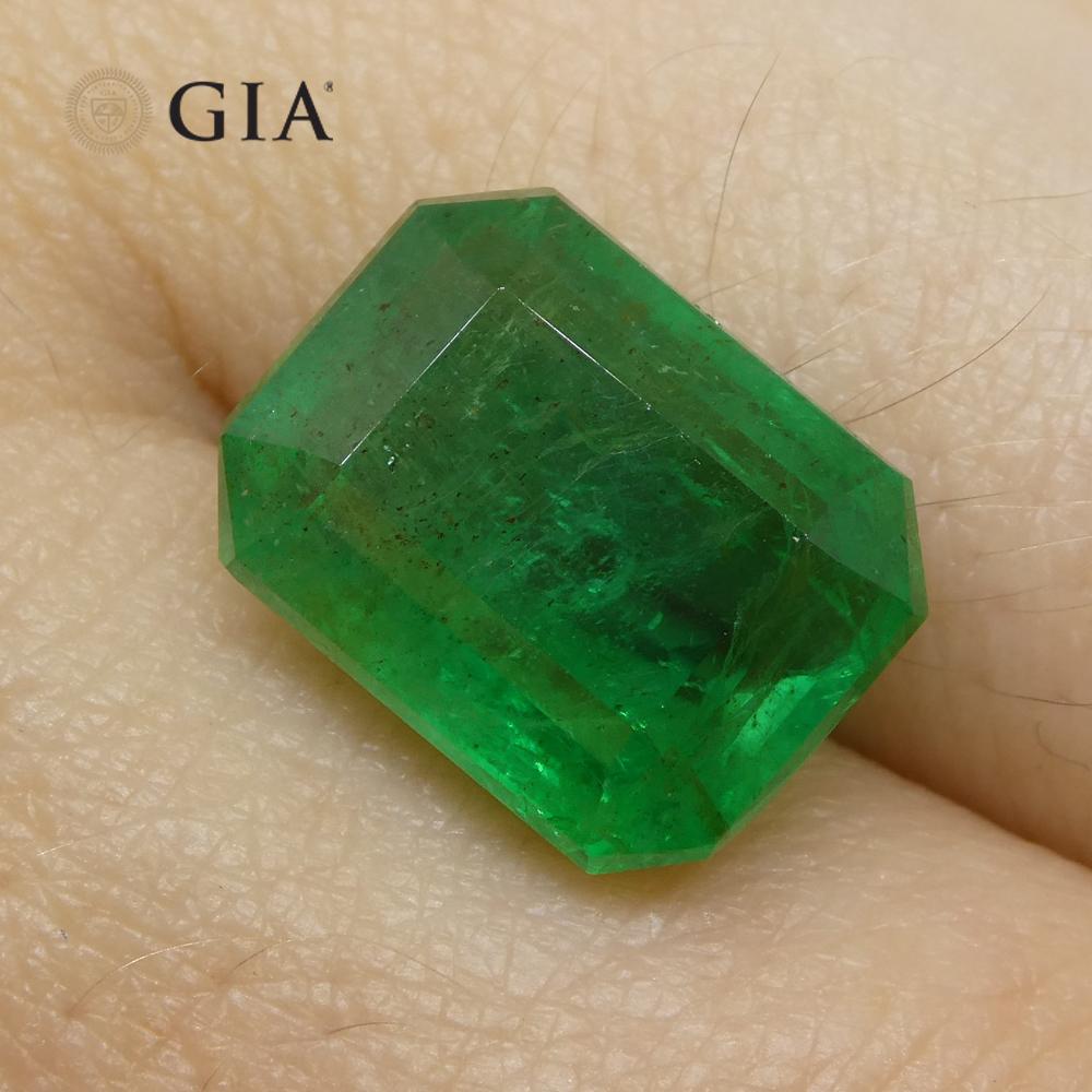 Octagon Cut 6.45ct Octagonal/Emerald Cut Green Emerald GIA Certified Russia For Sale