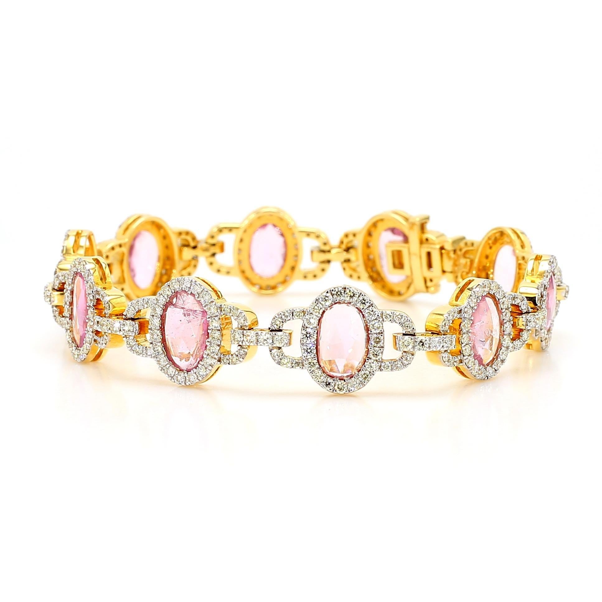 Moderne Bracelet en saphir rose naturel de 6,46 carats et diamants en vente