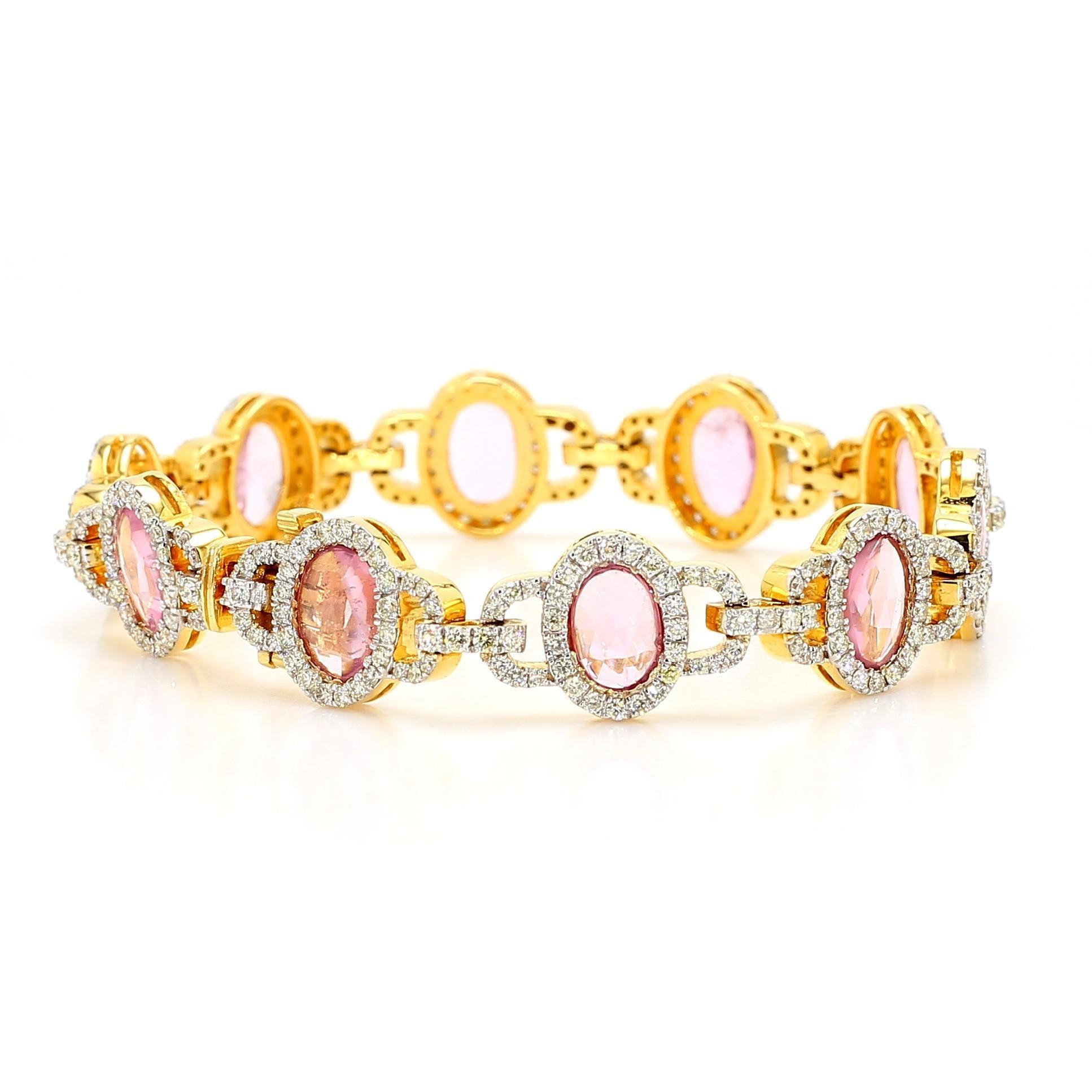 6.46 Carat Natural Pink Sapphire and Diamond Bracelet For Sale 1