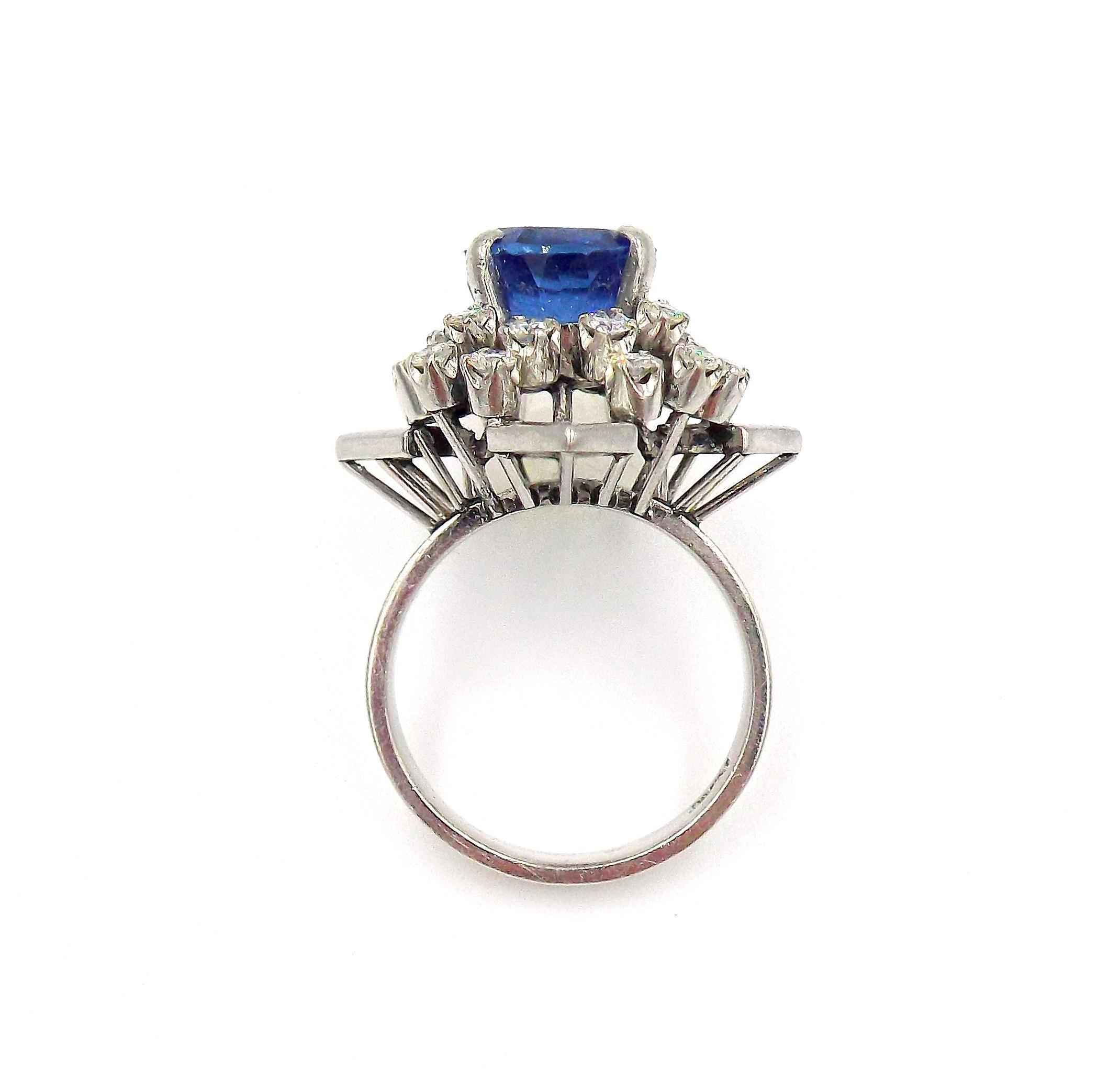 6.46ct Ceylon No Heat AGL Sapphire 2.20ct Diamond Platinum Ring In Good Condition For Sale In New York, NY