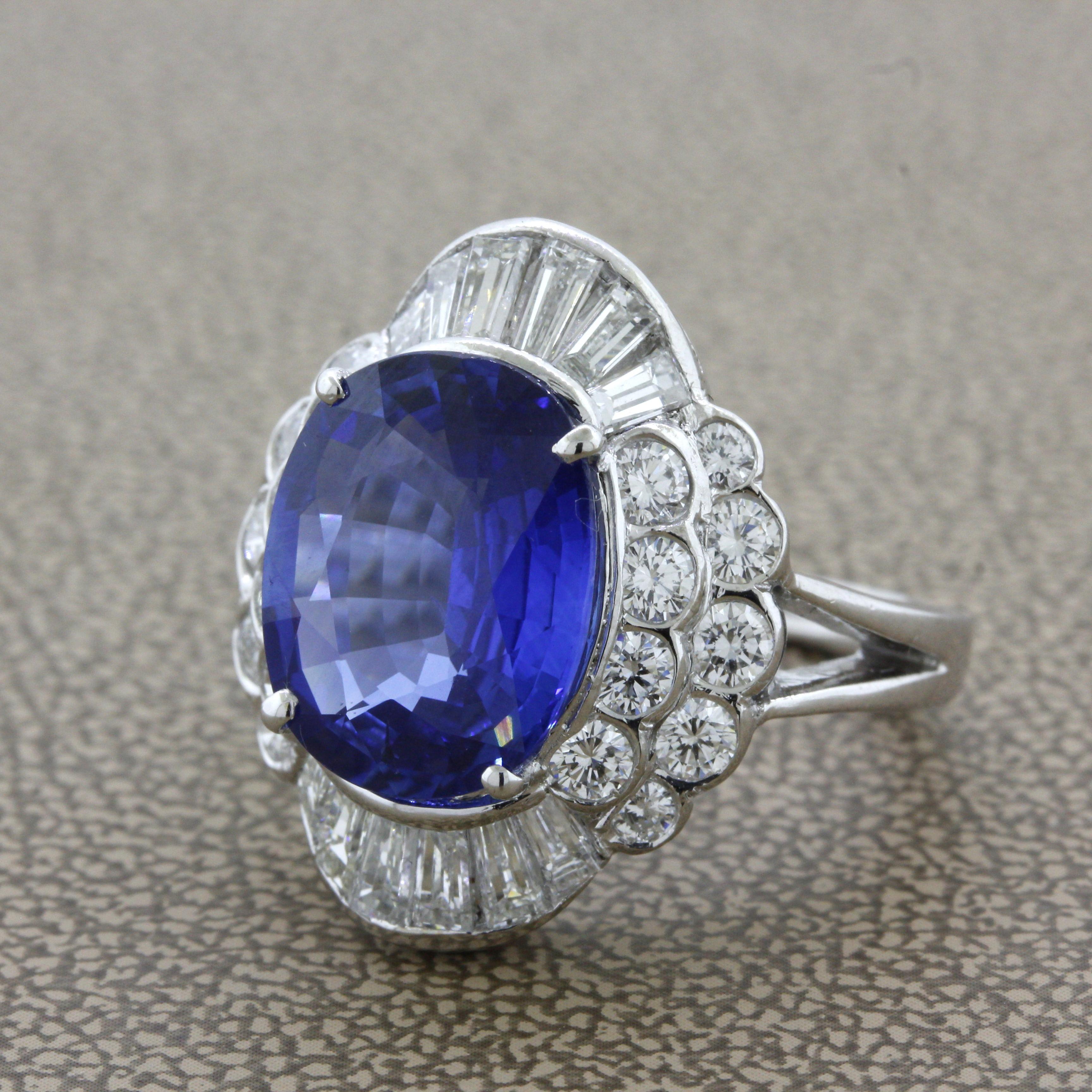 6.47 Carat Ceylon Sapphire Diamond Gold Ring, GIA Certified In New Condition For Sale In Beverly Hills, CA