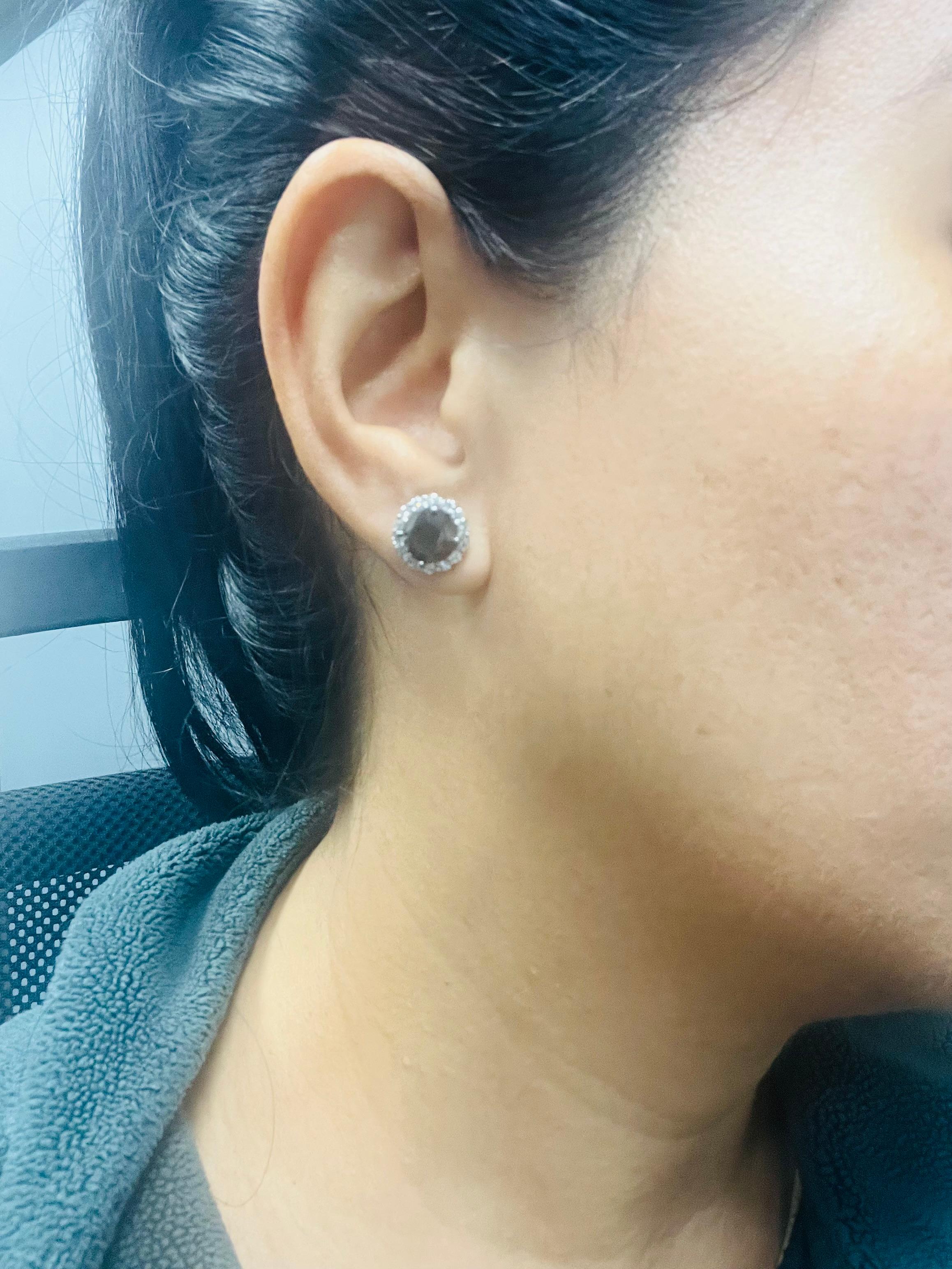Women's or Men's 6.48 Carat Black Diamond White Diamond White Gold Earring Studs For Sale