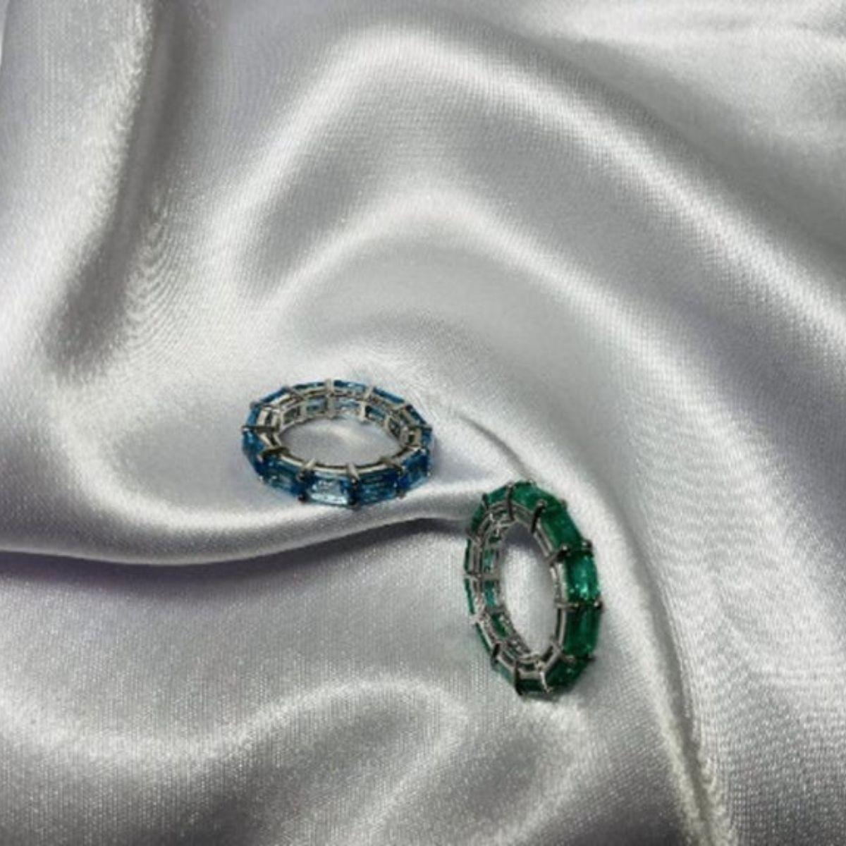 For Sale:  6.48 Carat Green Emerald Eternity Unisex Band Ring for in 925 Sterling Silver 5