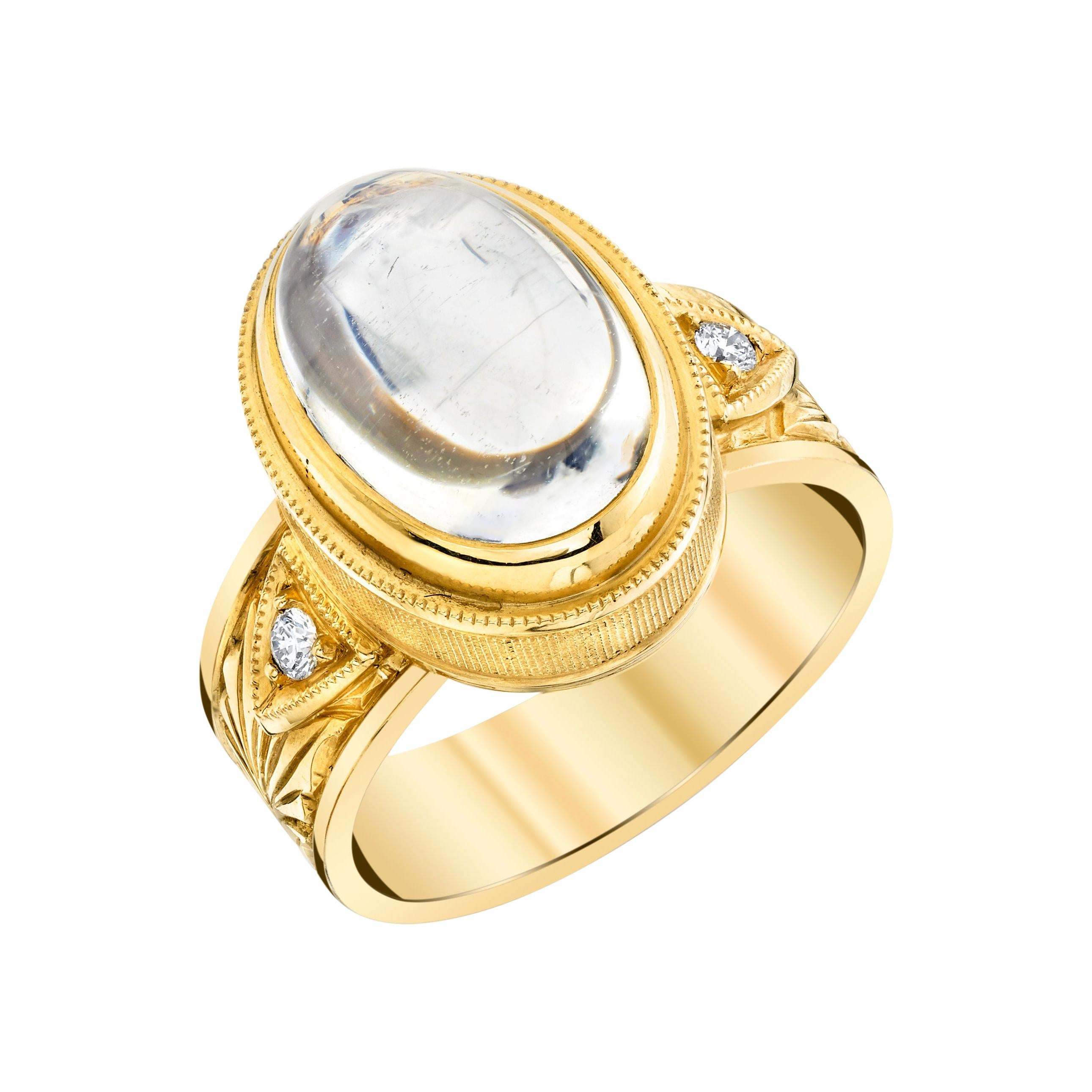 6.48 Carat Blue Flash Moonstone and Diamond, Engraved 18k Yellow Gold Ring For Sale