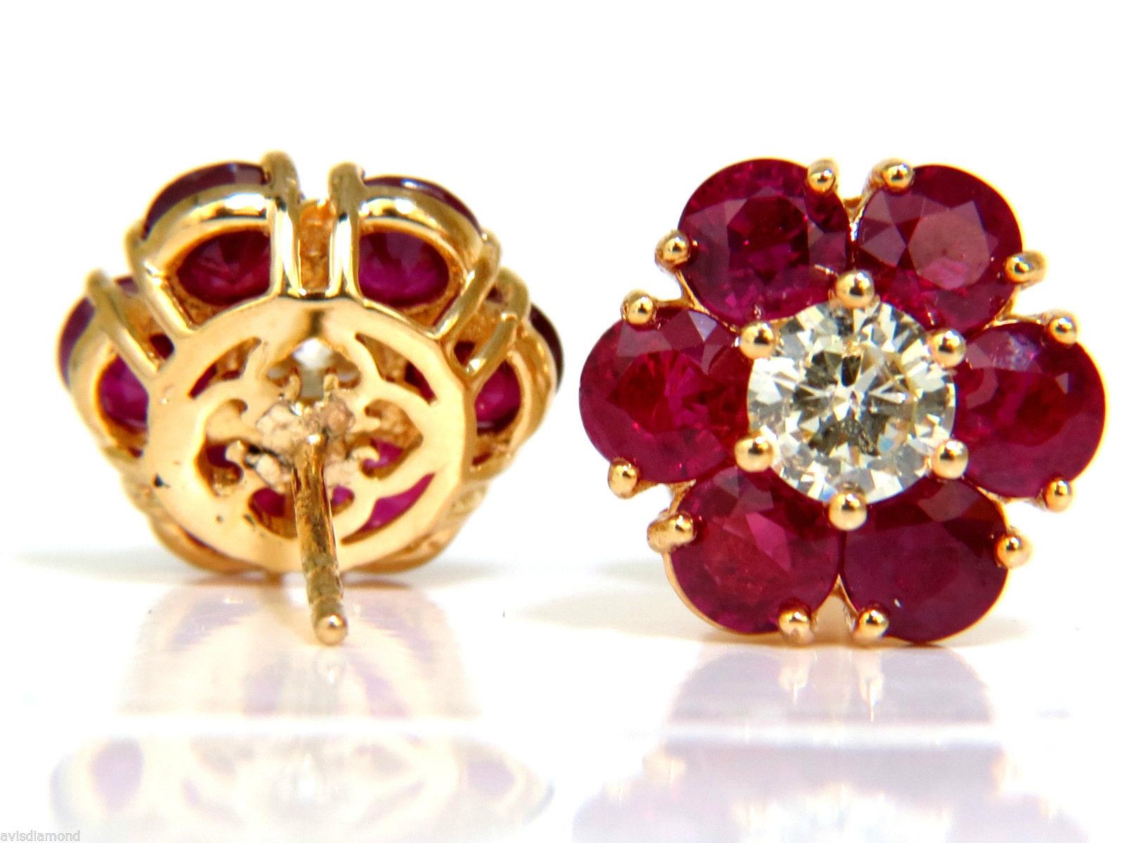 6.48 Carat Natural Fine Gem Ruby Diamond Cluster Earrings 14 Karat Vivid Diamonds Unisexe en vente