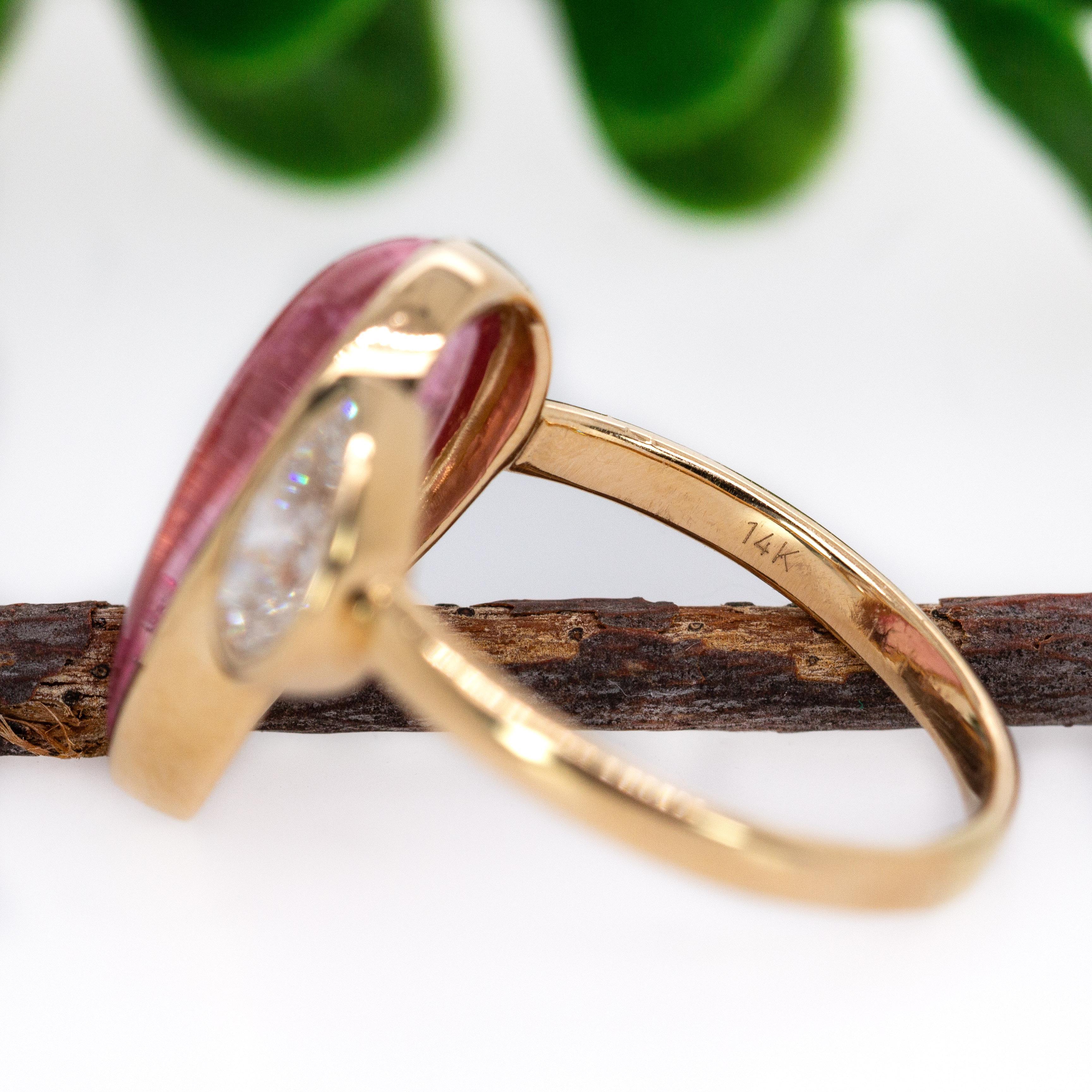 6,4 Karat Pinker Turmalin und im Labor hergestellter Diamantring  Lünettenfassung Damen im Angebot