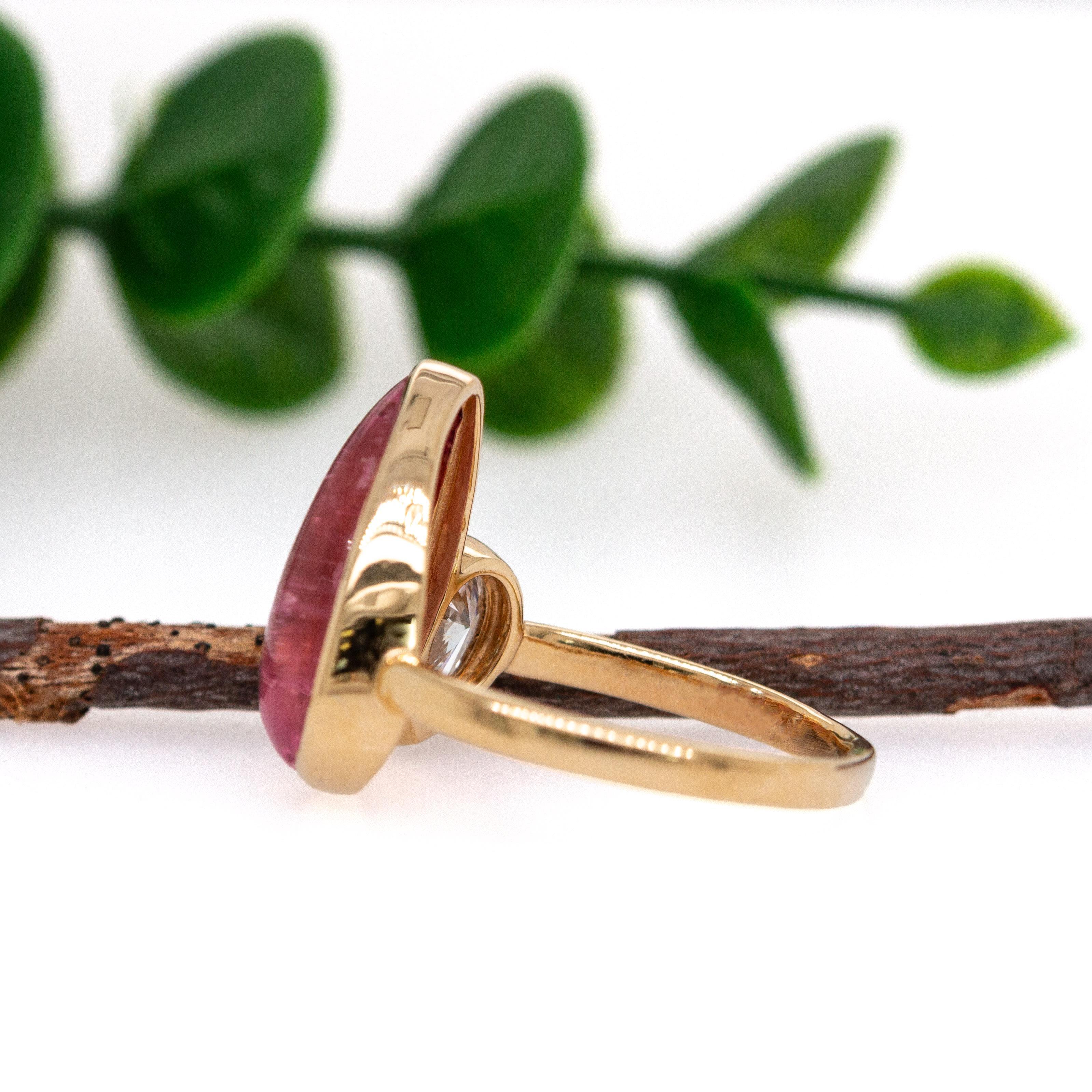 6,4 Karat Pinker Turmalin und im Labor hergestellter Diamantring  Lünettenfassung im Angebot 1