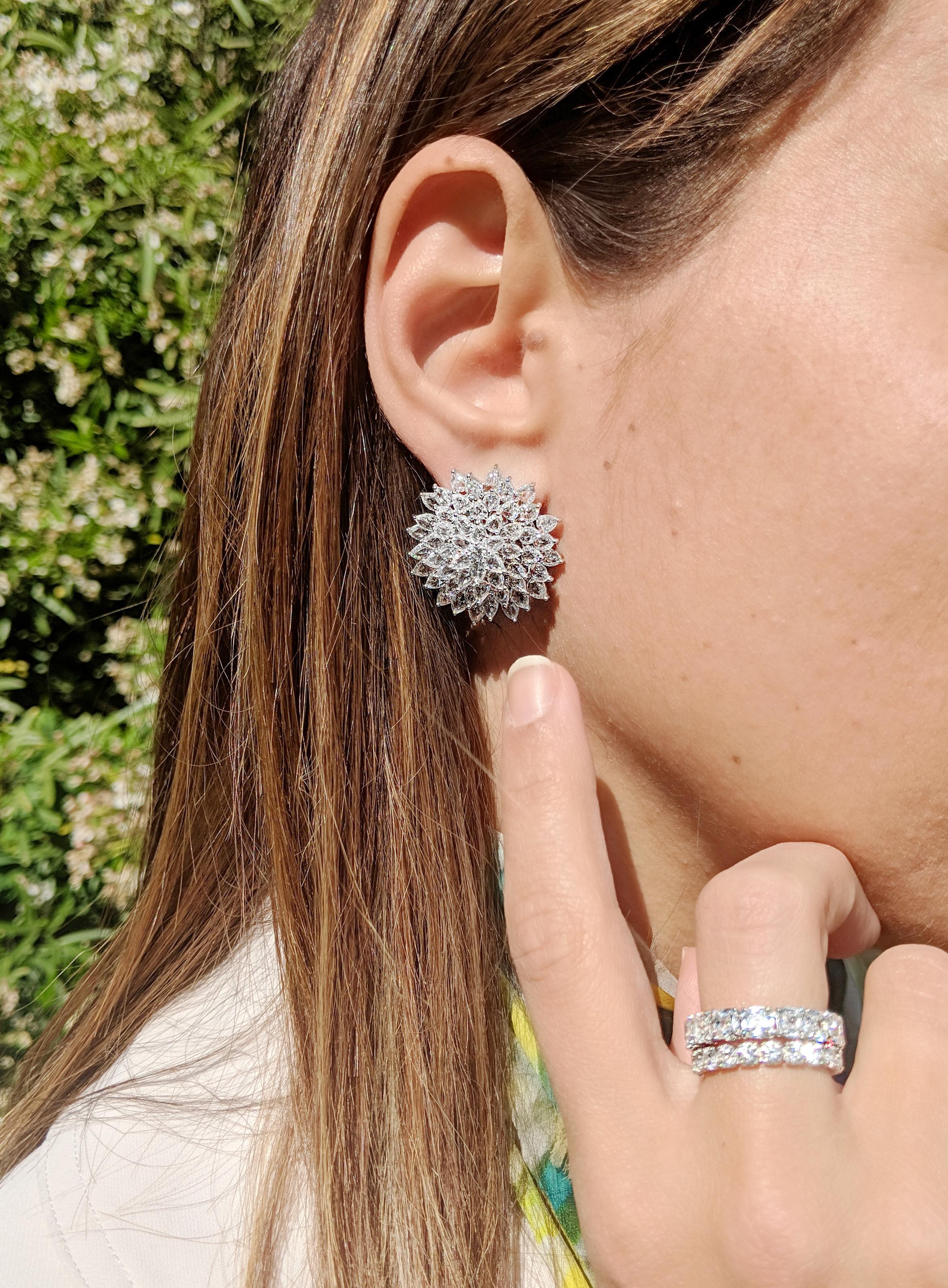 64 Facets 11.77 Carat Rose Cut Diamond Spiked Stud Earrings in 18 Karat Gold For Sale 4