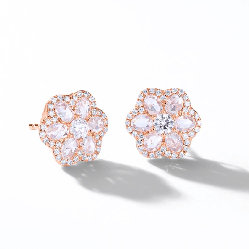 64Facets Diamond Flower Stud Earrings with Rose Cut Diamonds and 18 Karat Gold For Sale 6