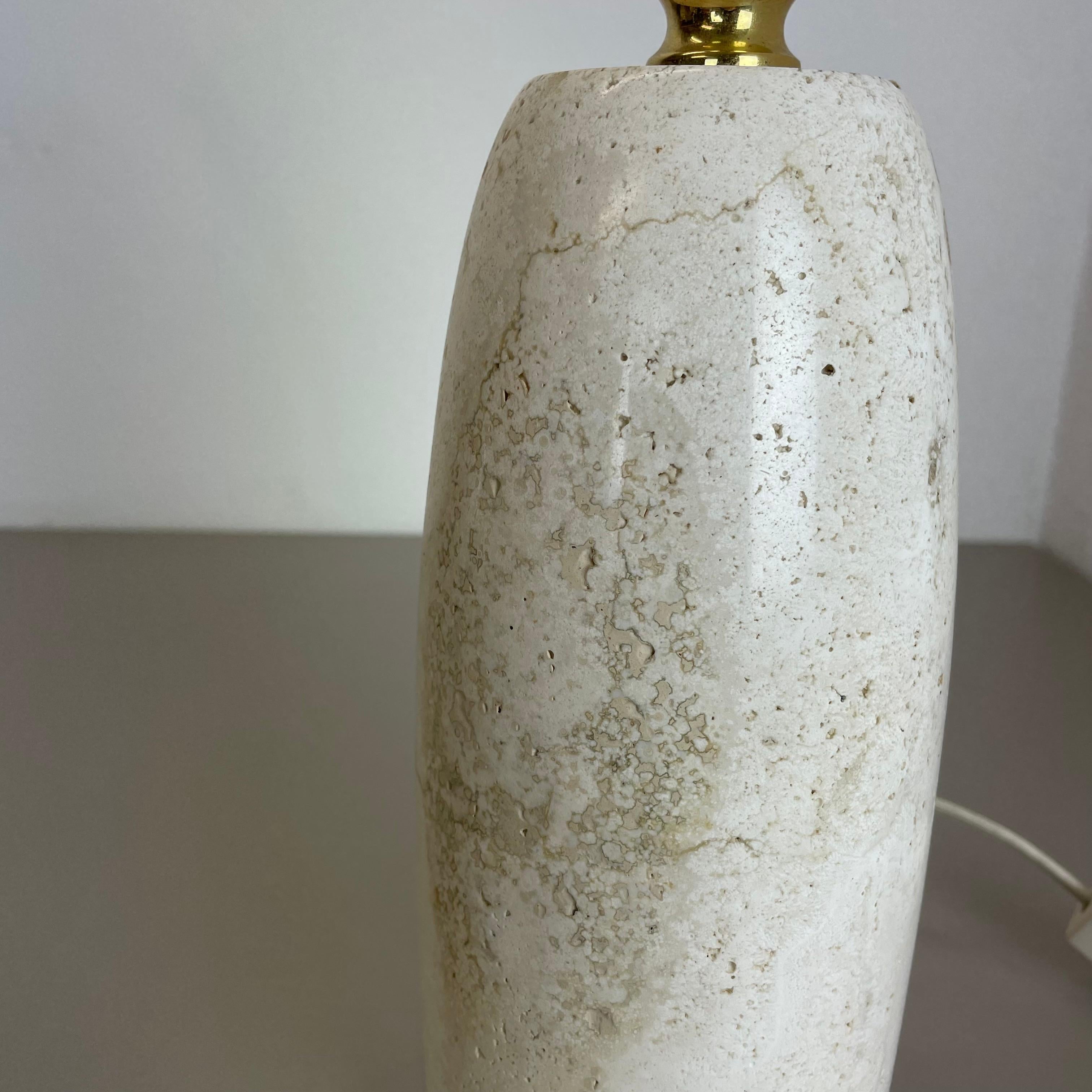 6.4kg Travertine Marble Fratelli Mannelli Style Table Light Base, Italy, 1970s For Sale 3