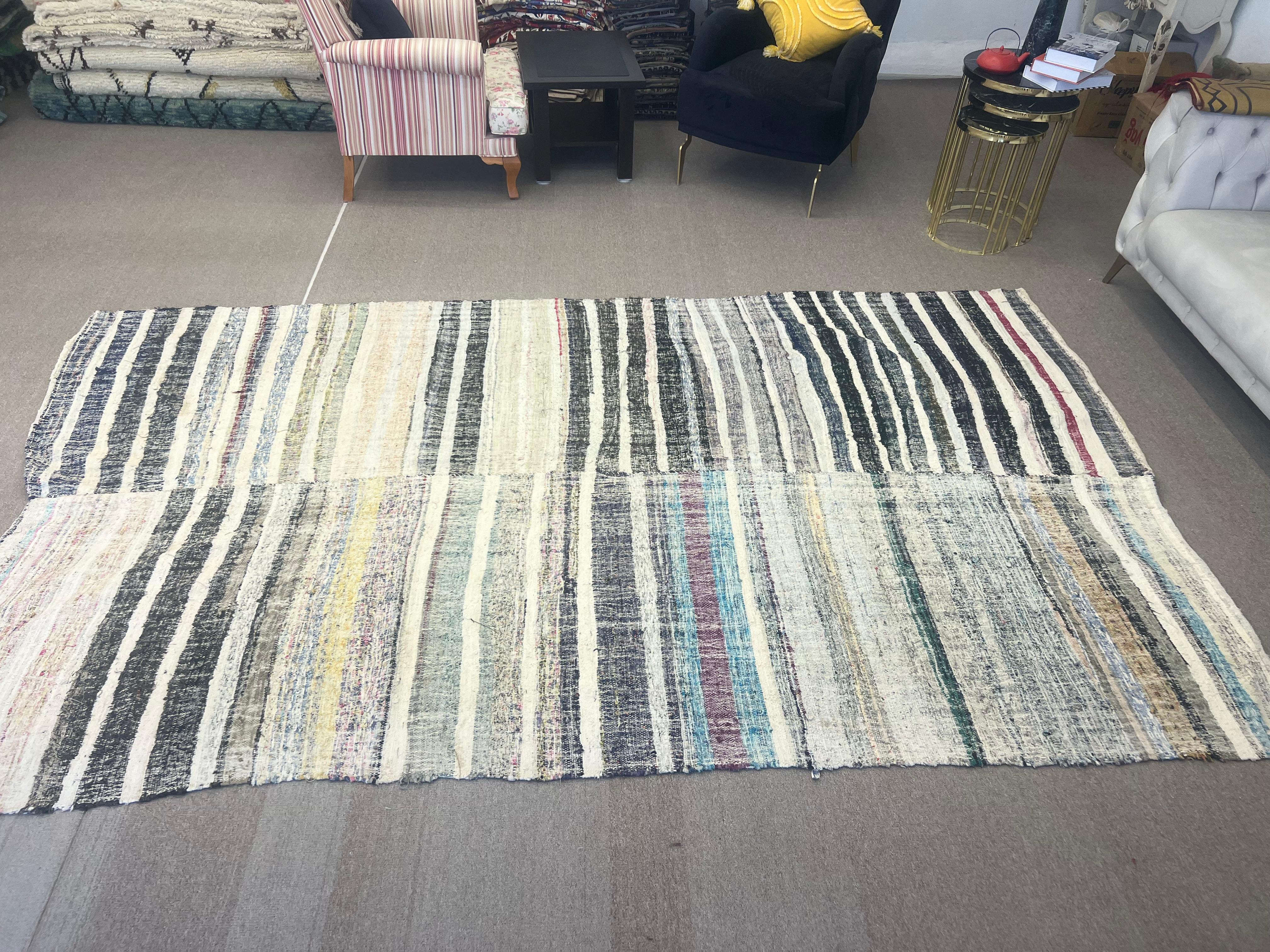 Rug & Kilim in cotone tessuto a mano, 6.4x10 Ft, tappeto turco colorato a trama piatta in vendita 3