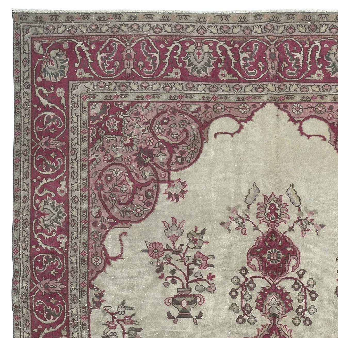 Handgefertigter Oushak-Teppich im Vintage-Stil für Landhaus, Bauernhaus und rustikales Dekor, 6,4x11.3 Ft (Handgeknüpft) im Angebot