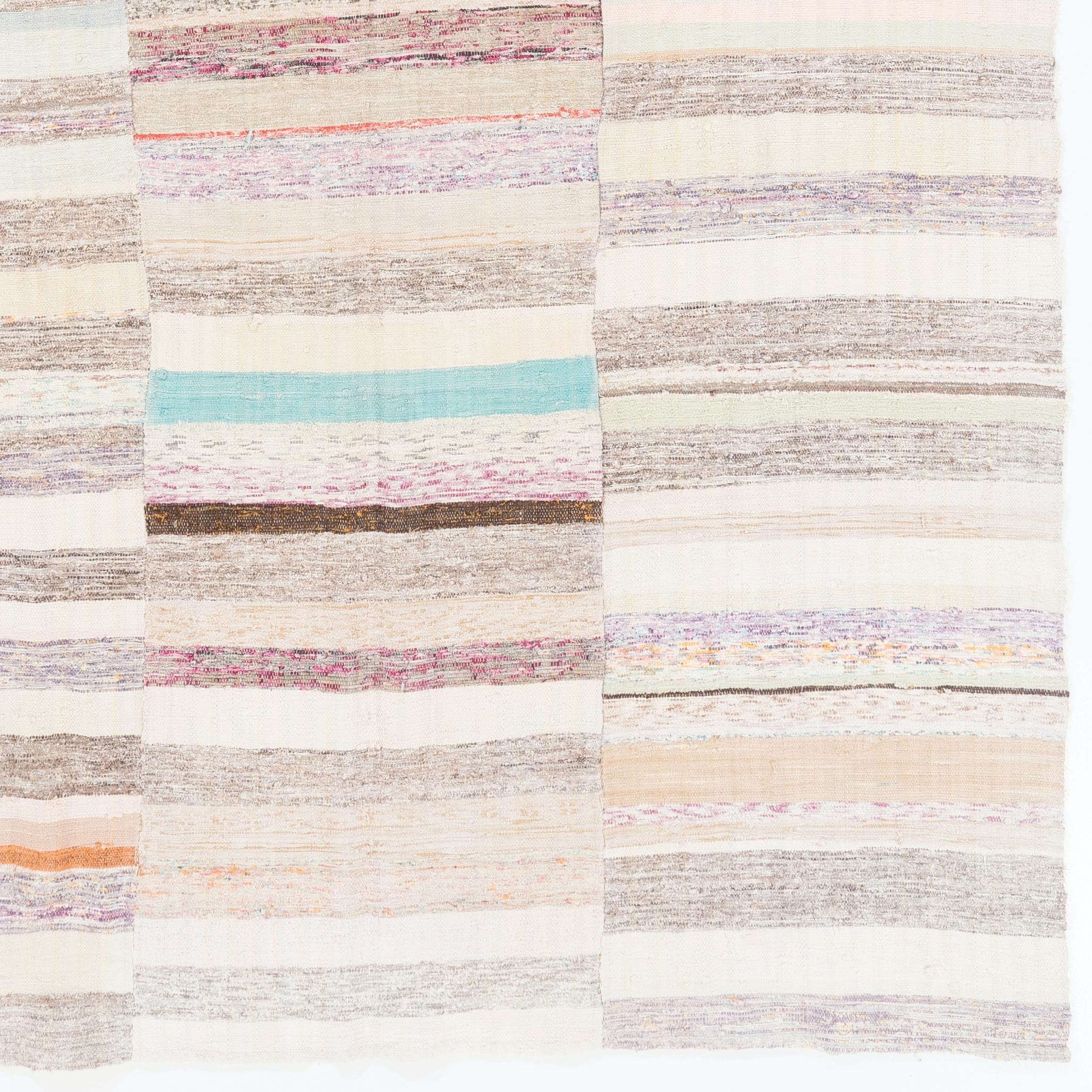 6,4x11.4 Fuß Handgefertigter Vintage- Rag-Teppich aus gebänderter Baumwolle, Flachgewebe-Kelim aus der Türkei (Handgewebt) im Angebot