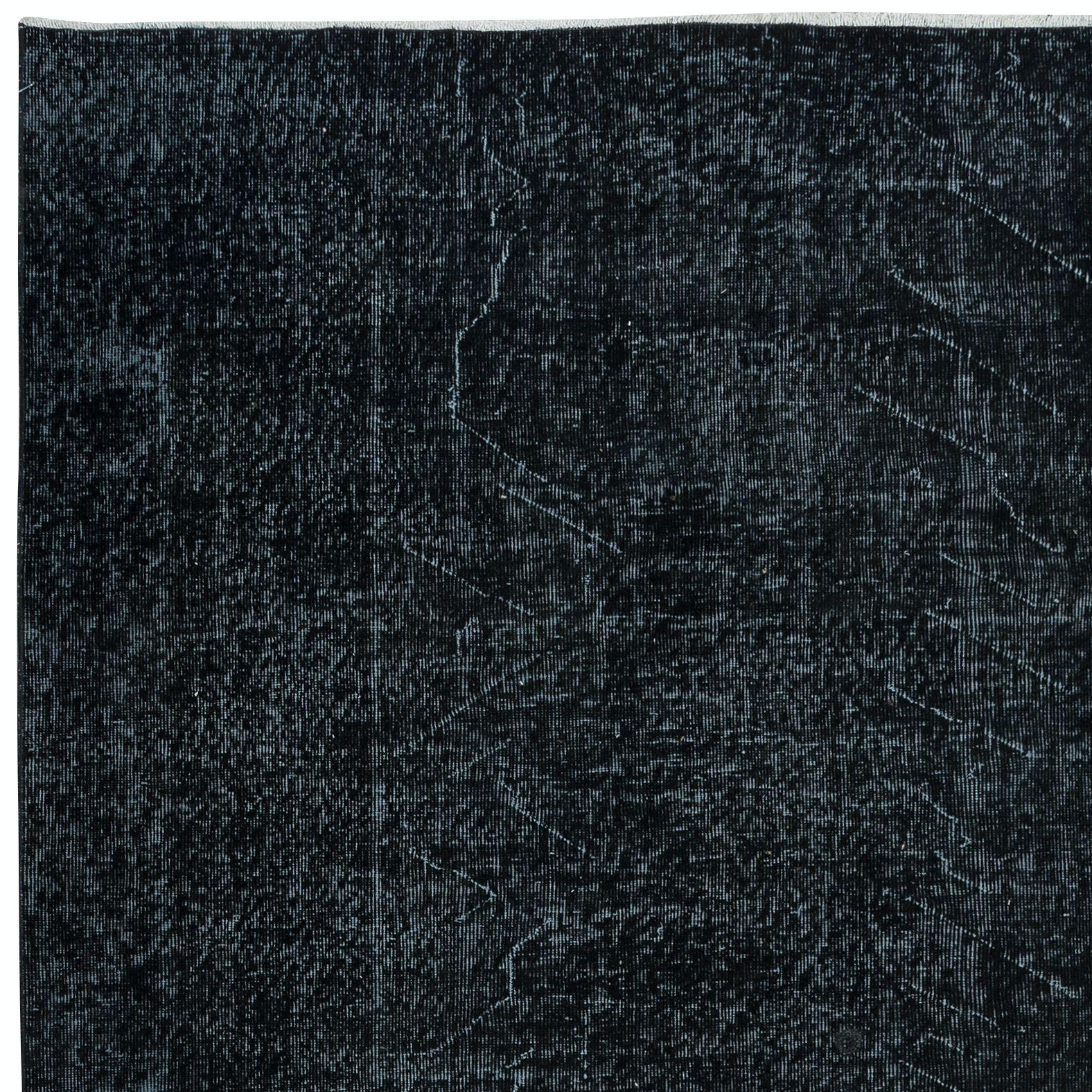 6,4x9 Ft Plain Schwarzer Teppich, handgeknüpft und handgewebt in Isparta, Türkei (Moderne) im Angebot