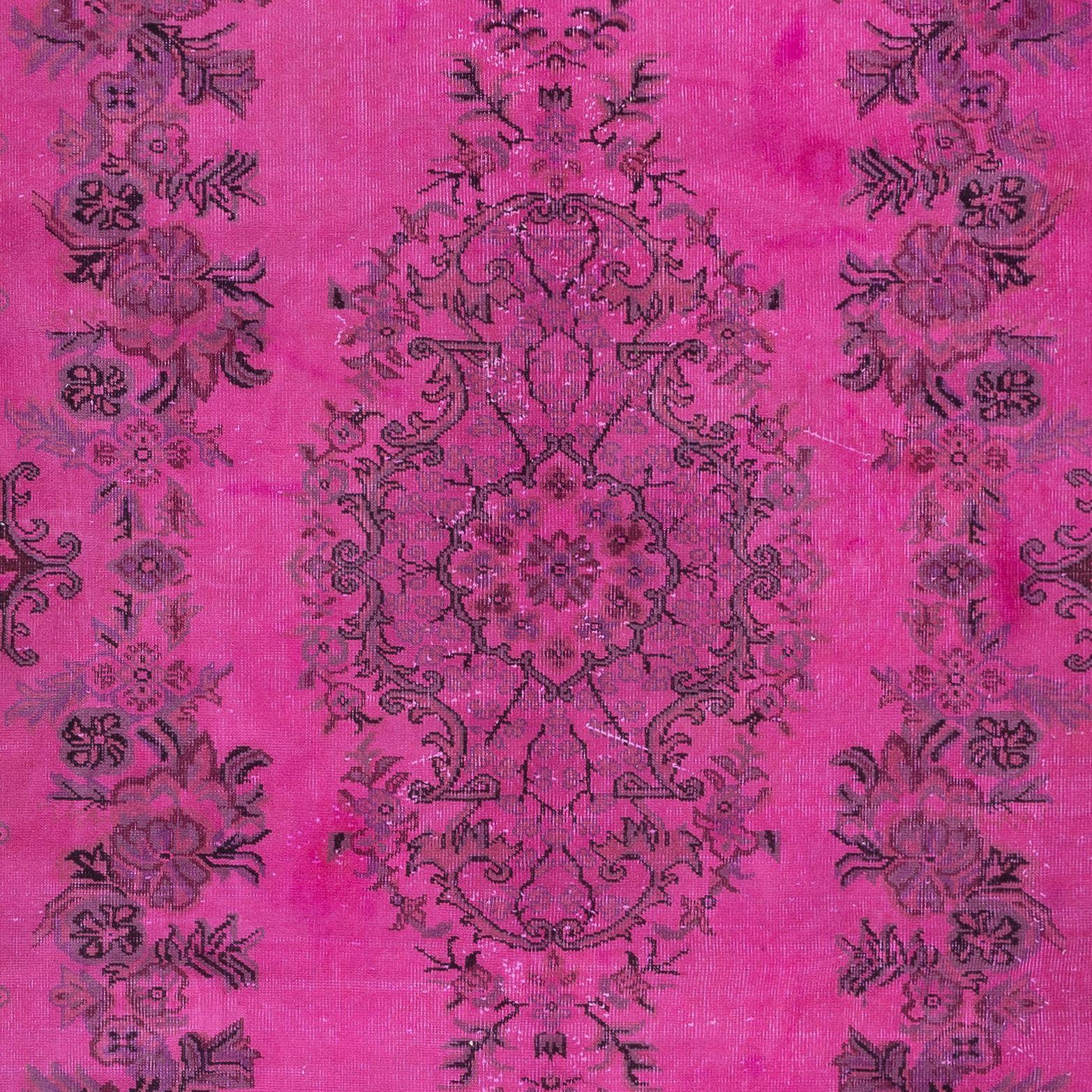 6.4x9.6 Ft Contemporary Pink Area Rug, handgefertigter türkischer Teppich, Bodenbelag (Handgeknüpft) im Angebot
