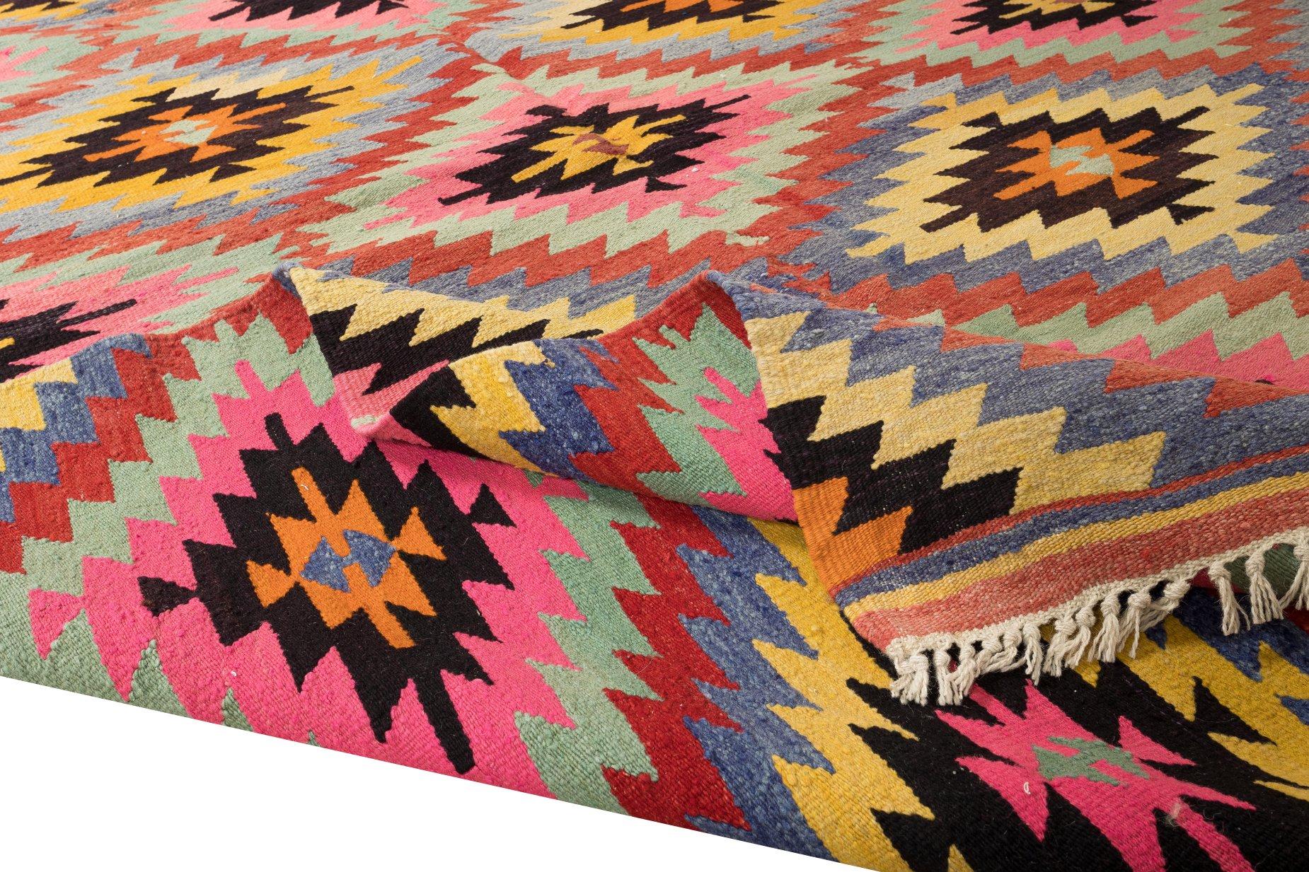 Turkish 6.4x9.6 Ft Dazzling Handmade Anatolian Wool Kilim, One of a Kind Flat-Weave Rug For Sale