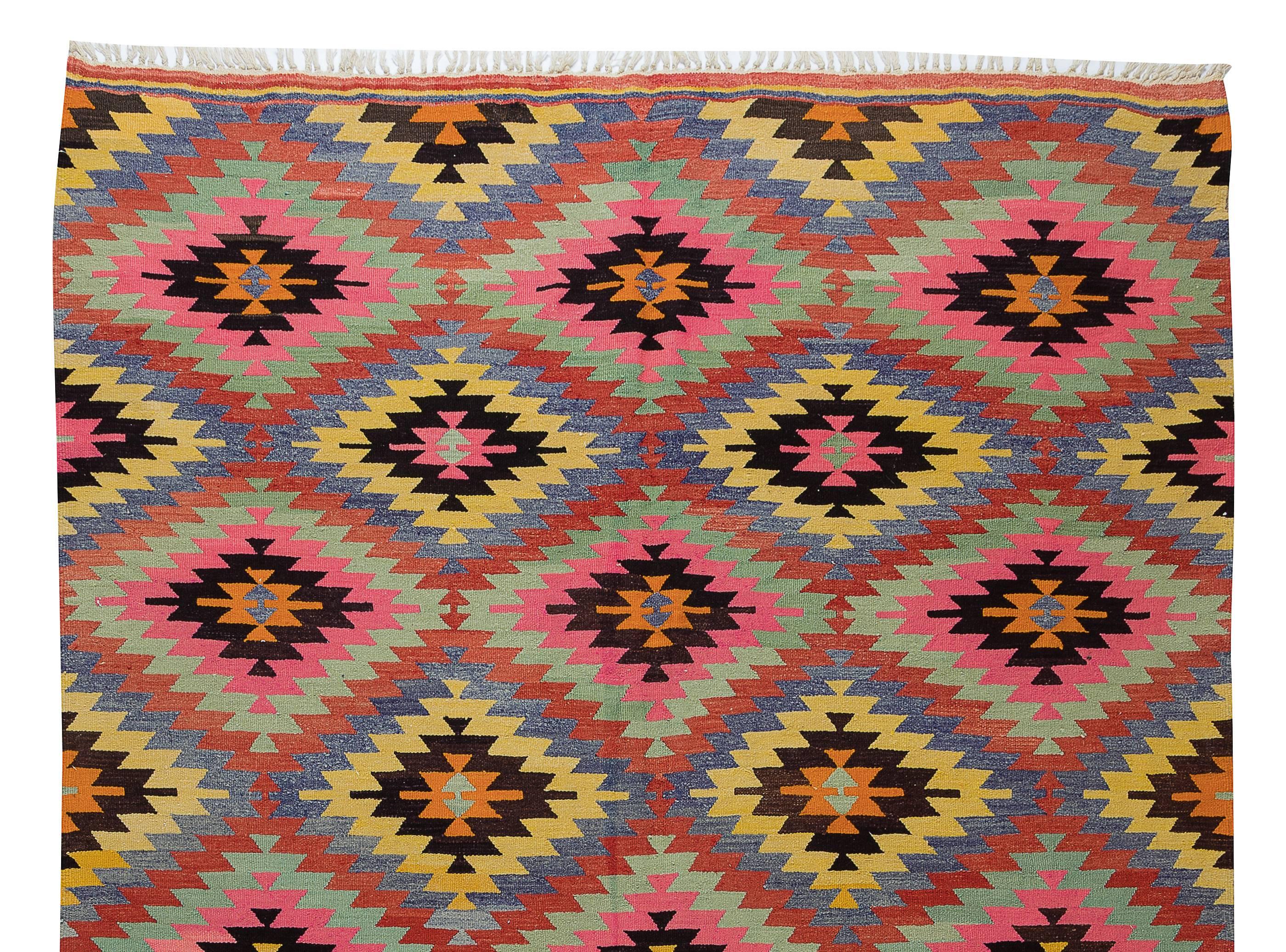 Hand-Woven 6.4x9.6 Ft Dazzling Handmade Anatolian Wool Kilim, One of a Kind Flat-Weave Rug For Sale