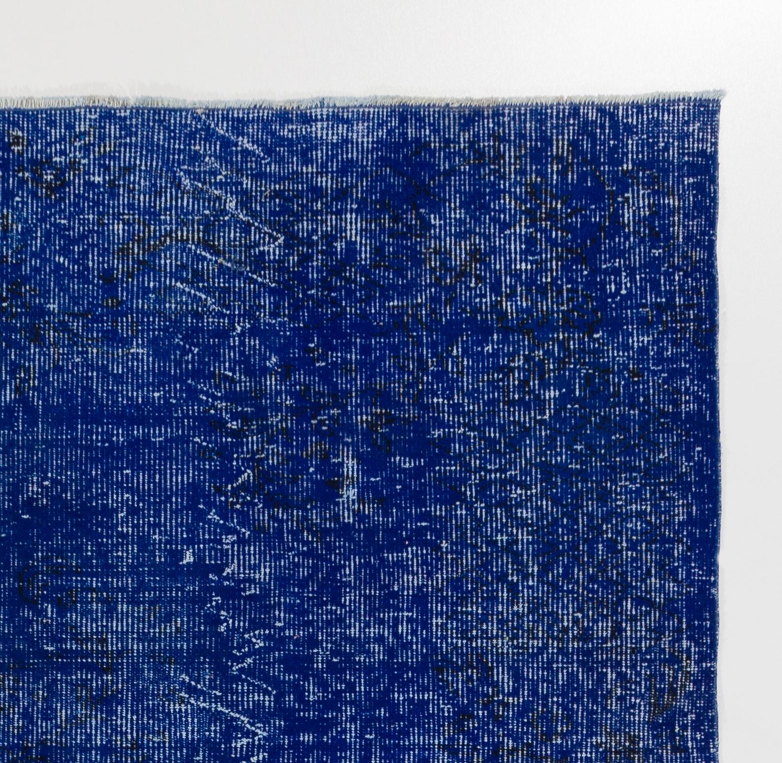 Hand-Knotted 6.4x9.6 Ft Handmade Area Rug in Blue. Great 4 Modern Interior. Turkish Carpet For Sale