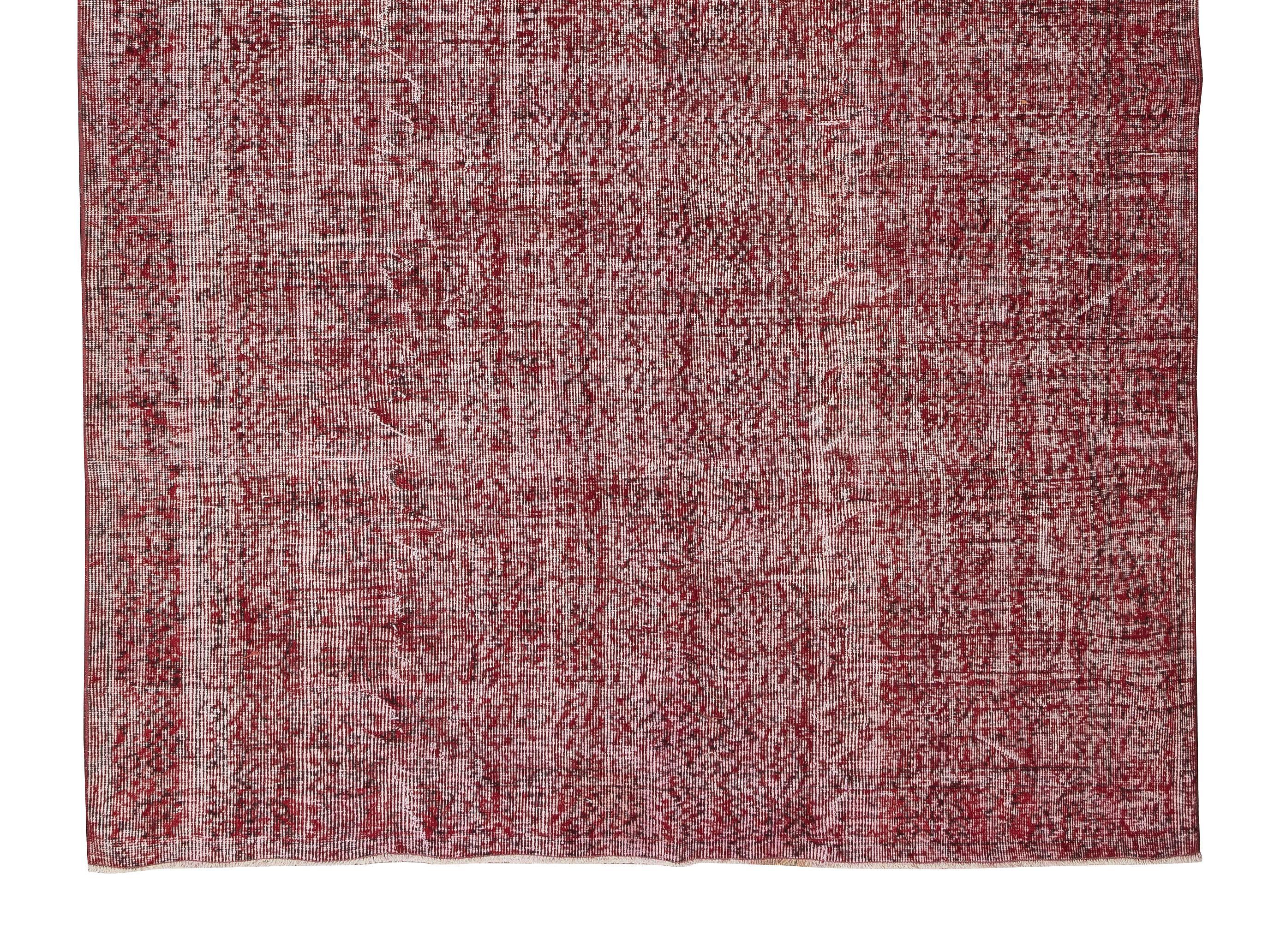 6.4x9.6 Ft Handmade Turkish Vintage Distressed Wool Area Rug in Burgundy Red In Good Condition For Sale In Philadelphia, PA