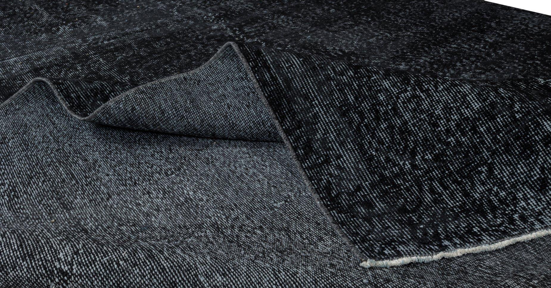 6,4x9.6 Ft Handgefertigter türkischer Vintage-Teppich in Schwarz, neu gefärbt, 4 moderne Inneneinrichtungen (Moderne) im Angebot