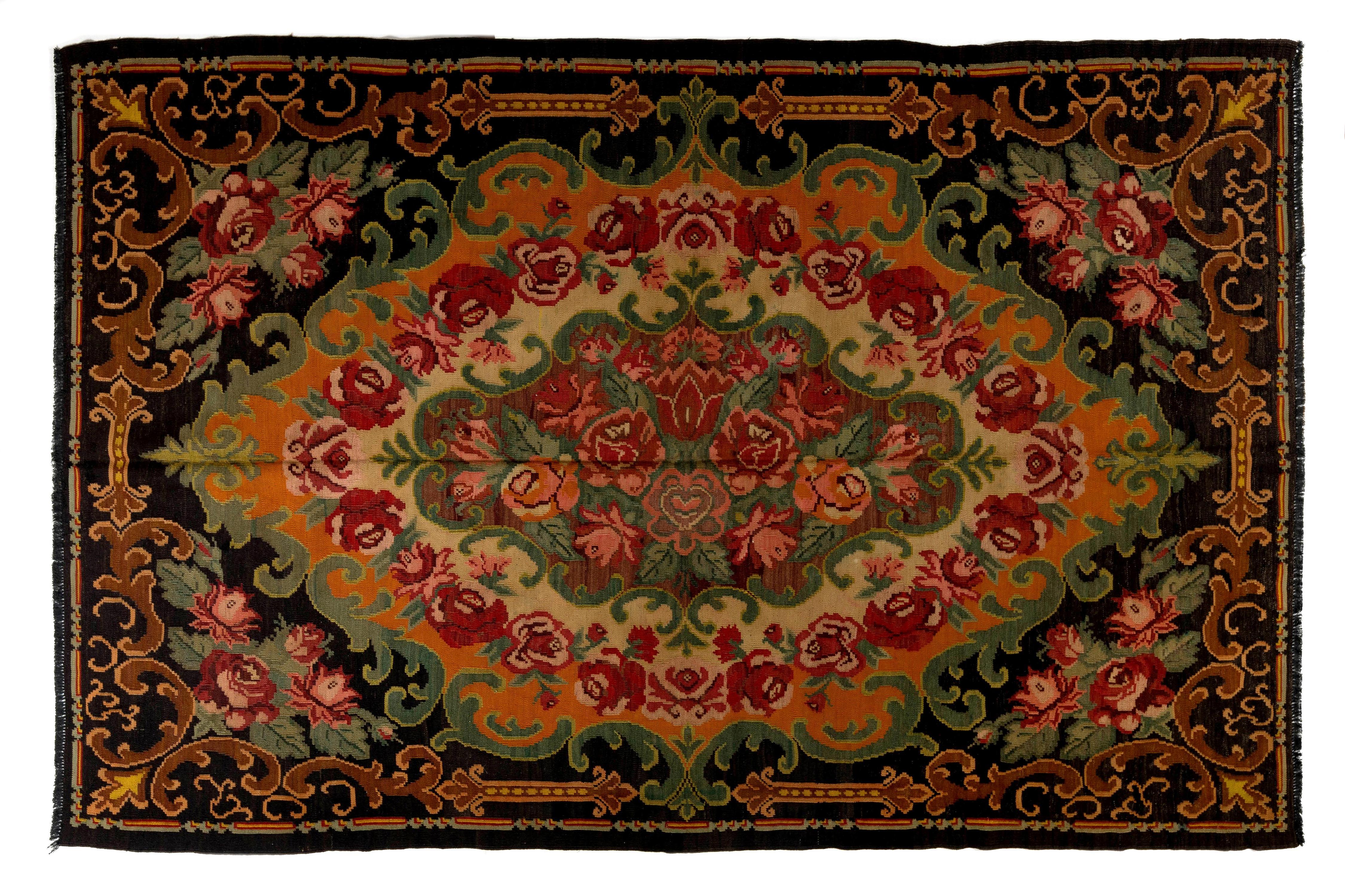 6.4x9.7 Ft Handmade Bessarabian Kilim, Floral Rug. Vintage Tapestry. All Wool For Sale 1