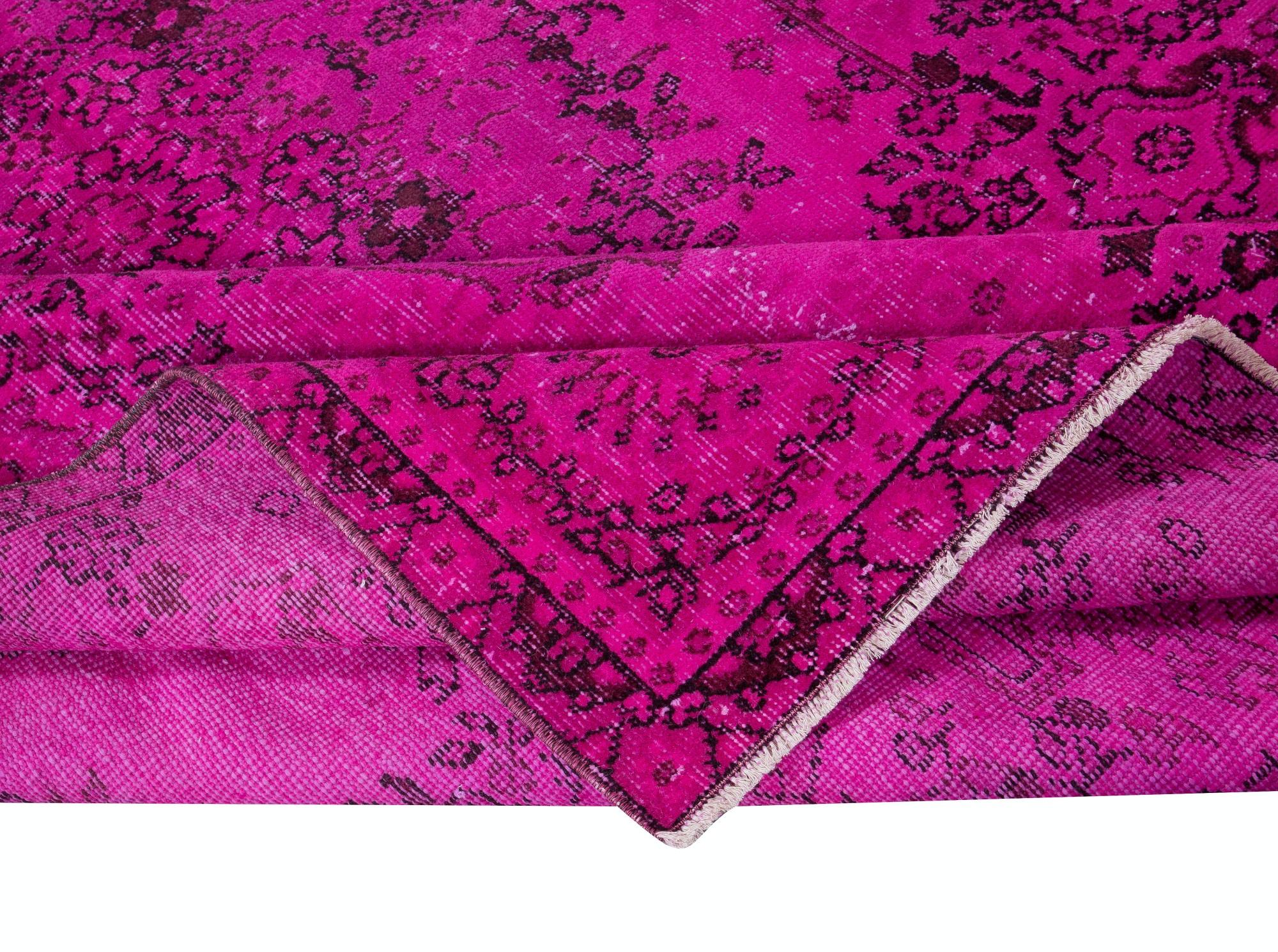 Hand-Knotted 6.4x9.7 Ft Hot Pink Handmade Turkish Wool Area Rug for Modern Interiors For Sale