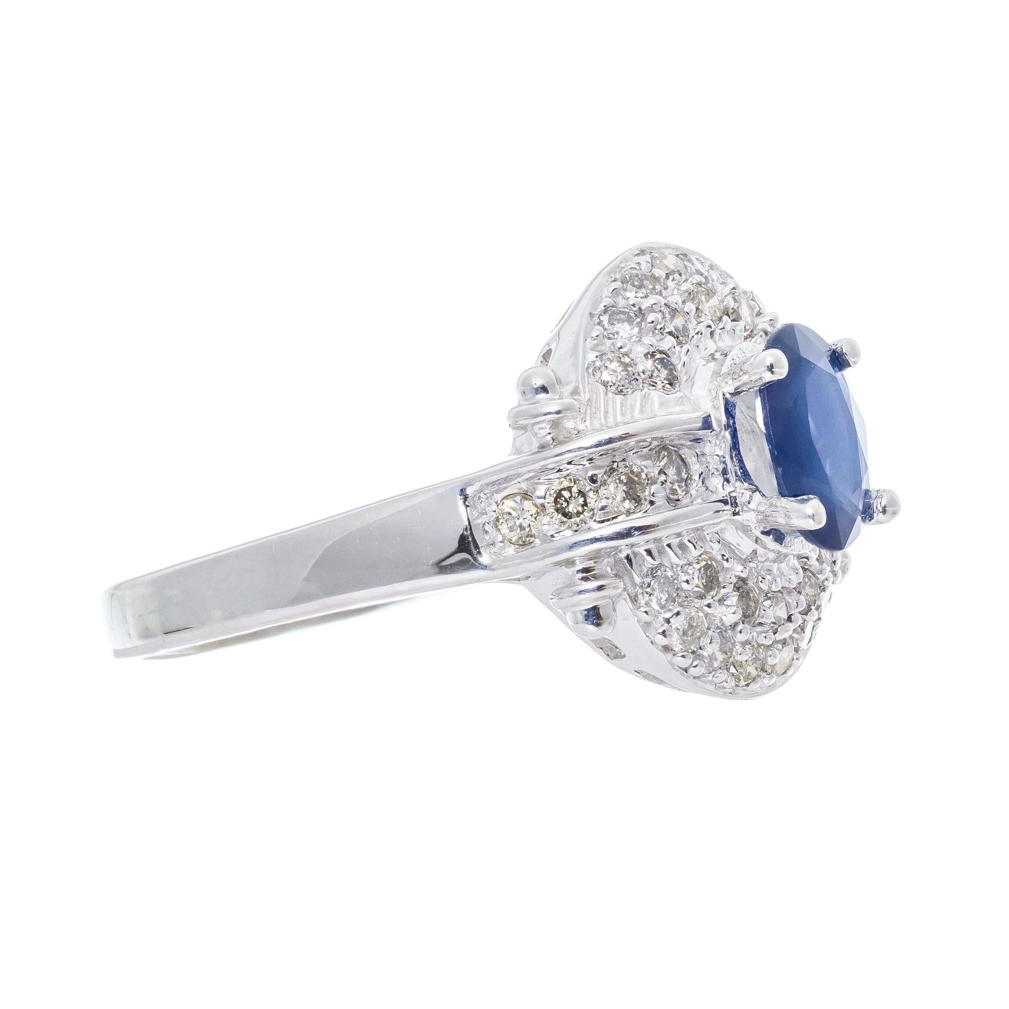 .65 Carat Blue Sapphire Diamond Halo White Gold Cocktail Ring In Excellent Condition For Sale In Stamford, CT