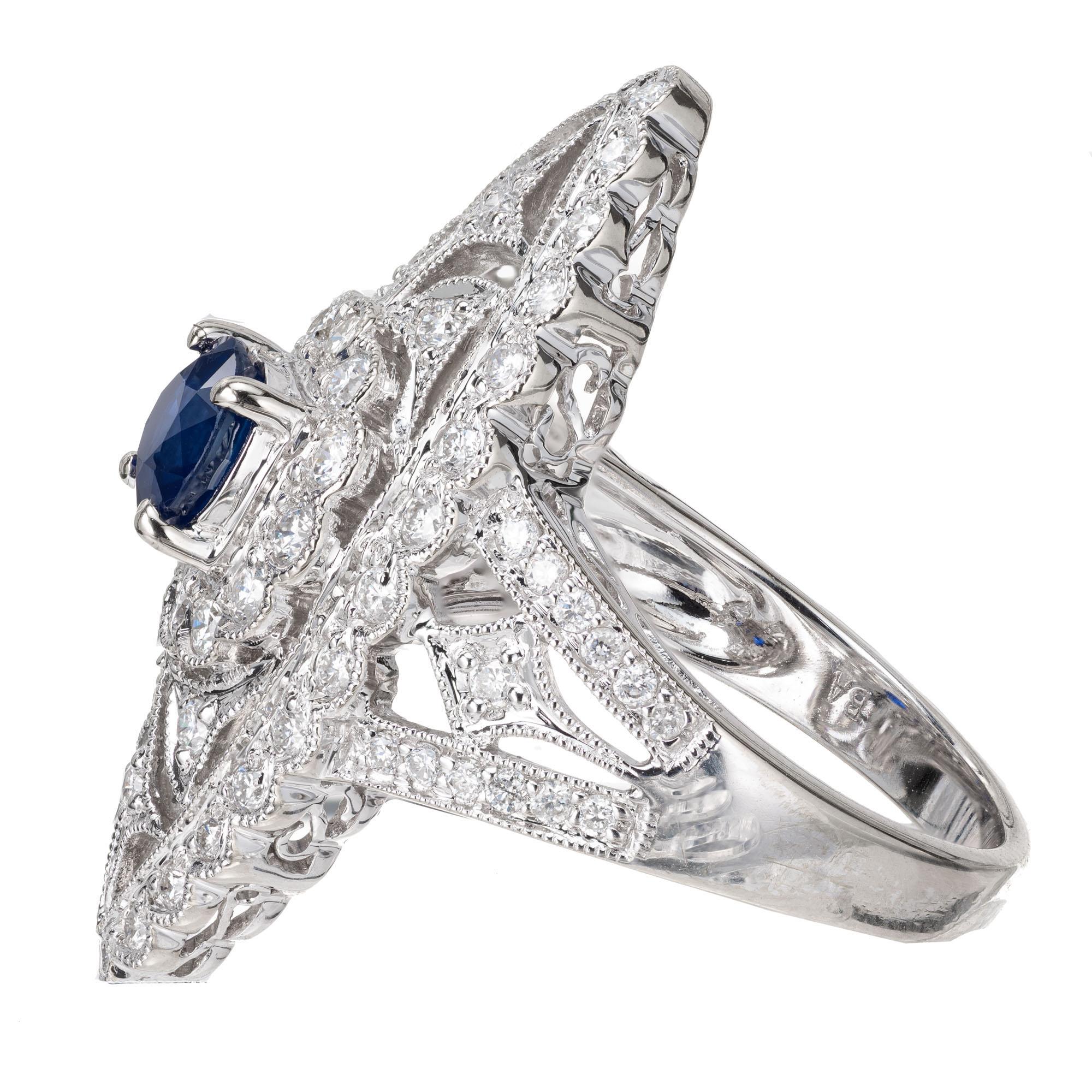 Taglio rotondo Anello da cocktail in oro bianco con diamante e zaffiro blu da 0,65 carati in vendita
