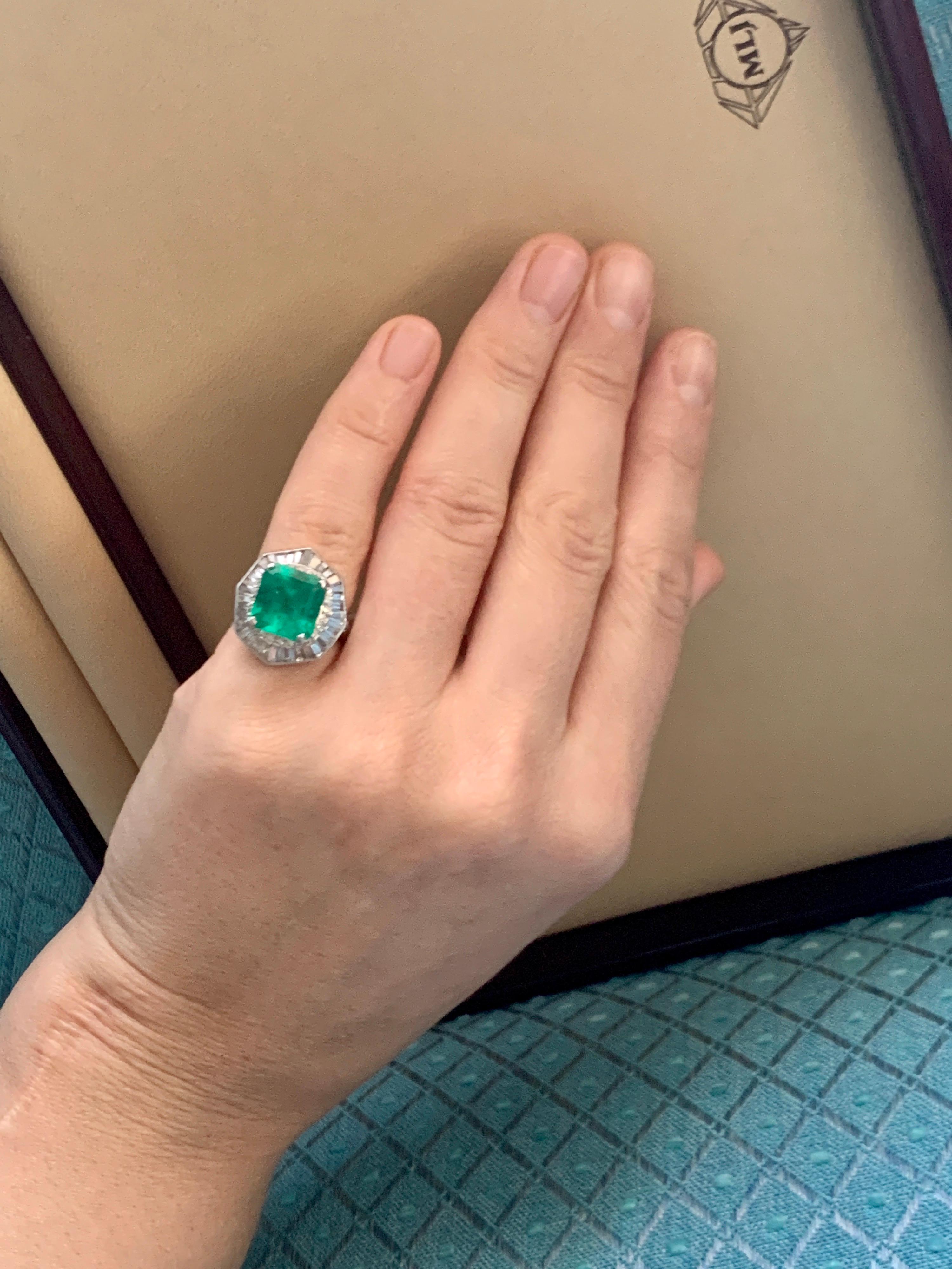6.5 Carat Emerald Cut Colombian Emerald and 2.4 Carat Diamond Ring Platinum For Sale 3