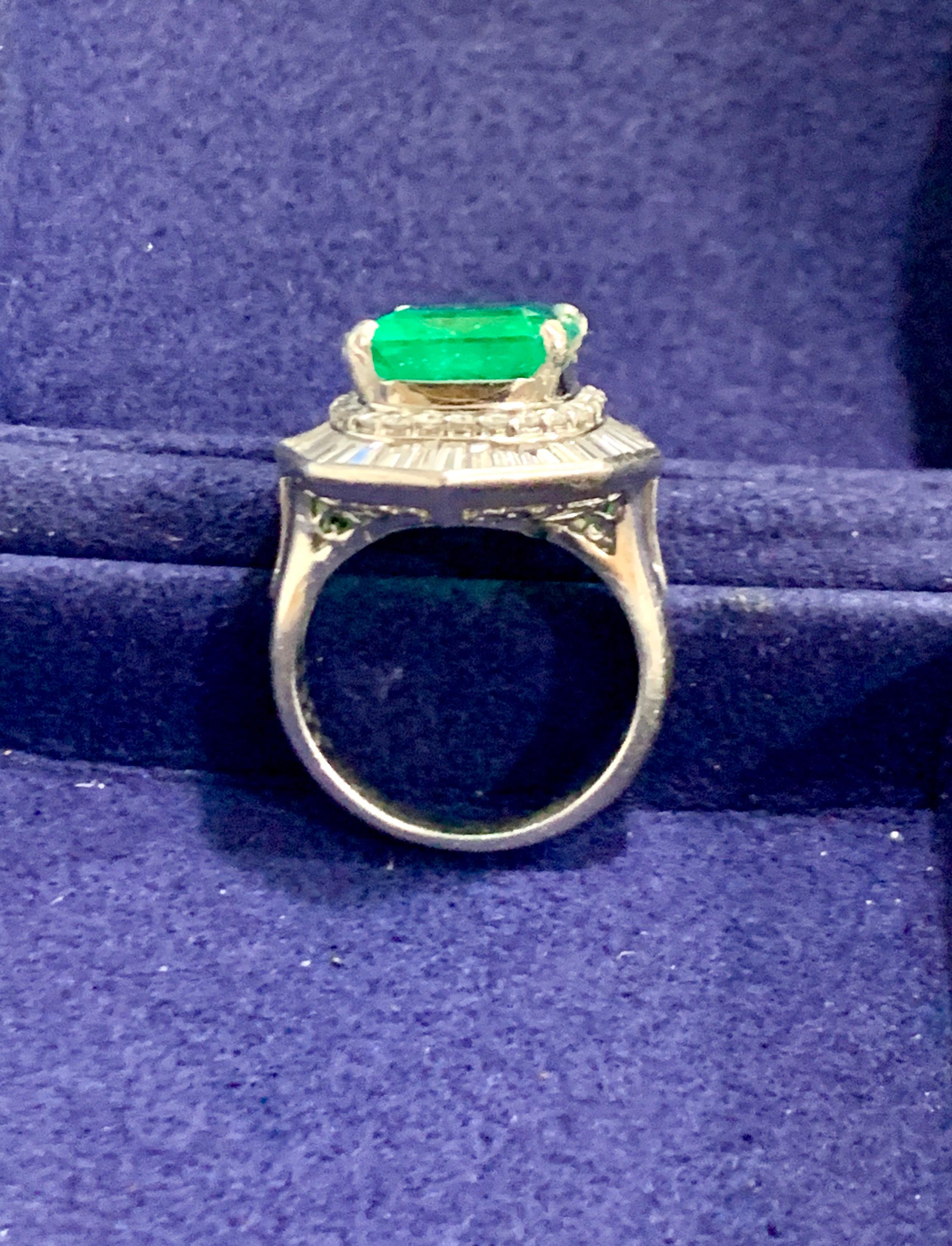 6.5 Carat Emerald Cut Colombian Emerald and 2.4 Carat Diamond Ring Platinum For Sale 2