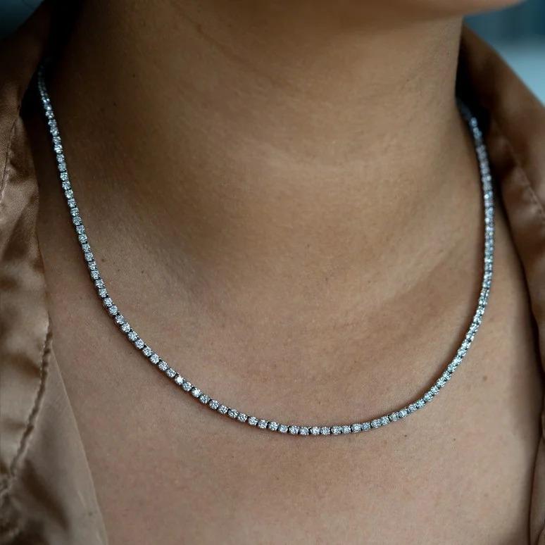 Round Cut 6.5 Carat Natural Diamonds Tennis Necklace in 14k Gold For Sale