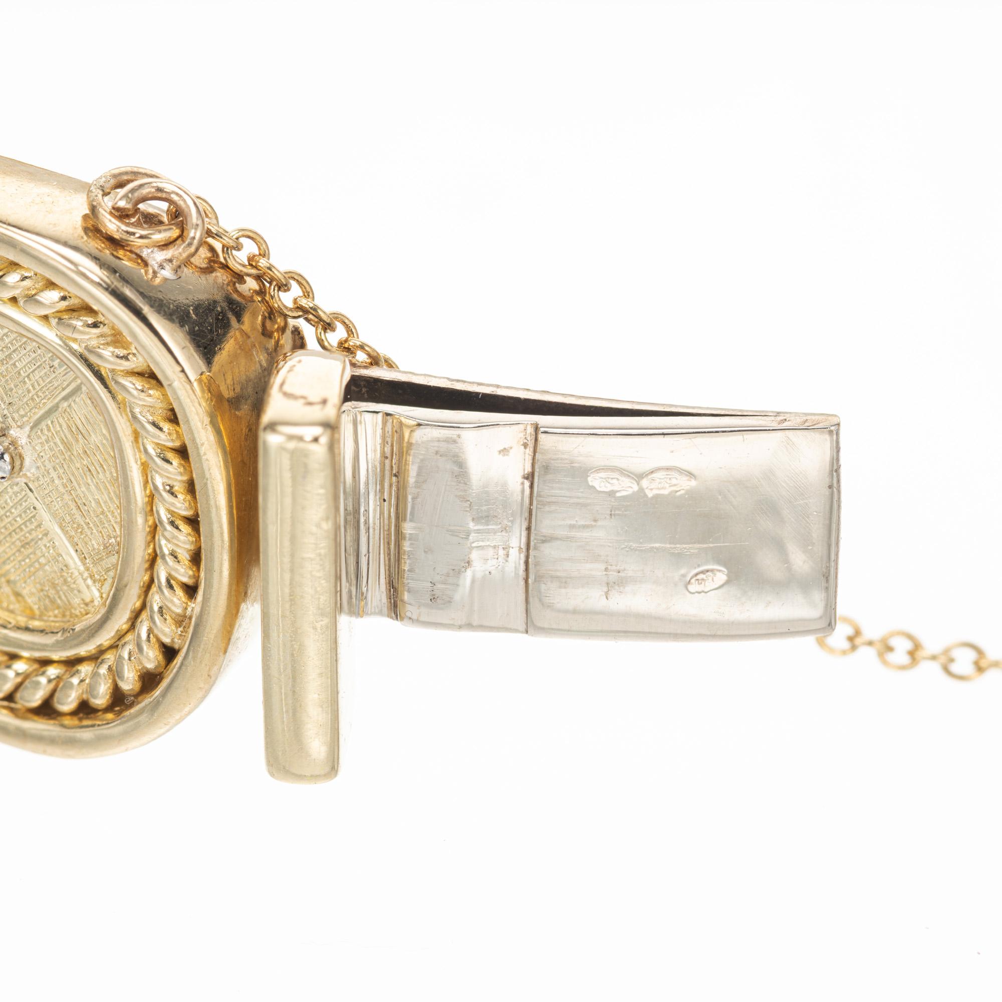 .65 Carat Round Bezel Set Diamond Yellow Gold Handmade Bangle Bracelet For Sale 4