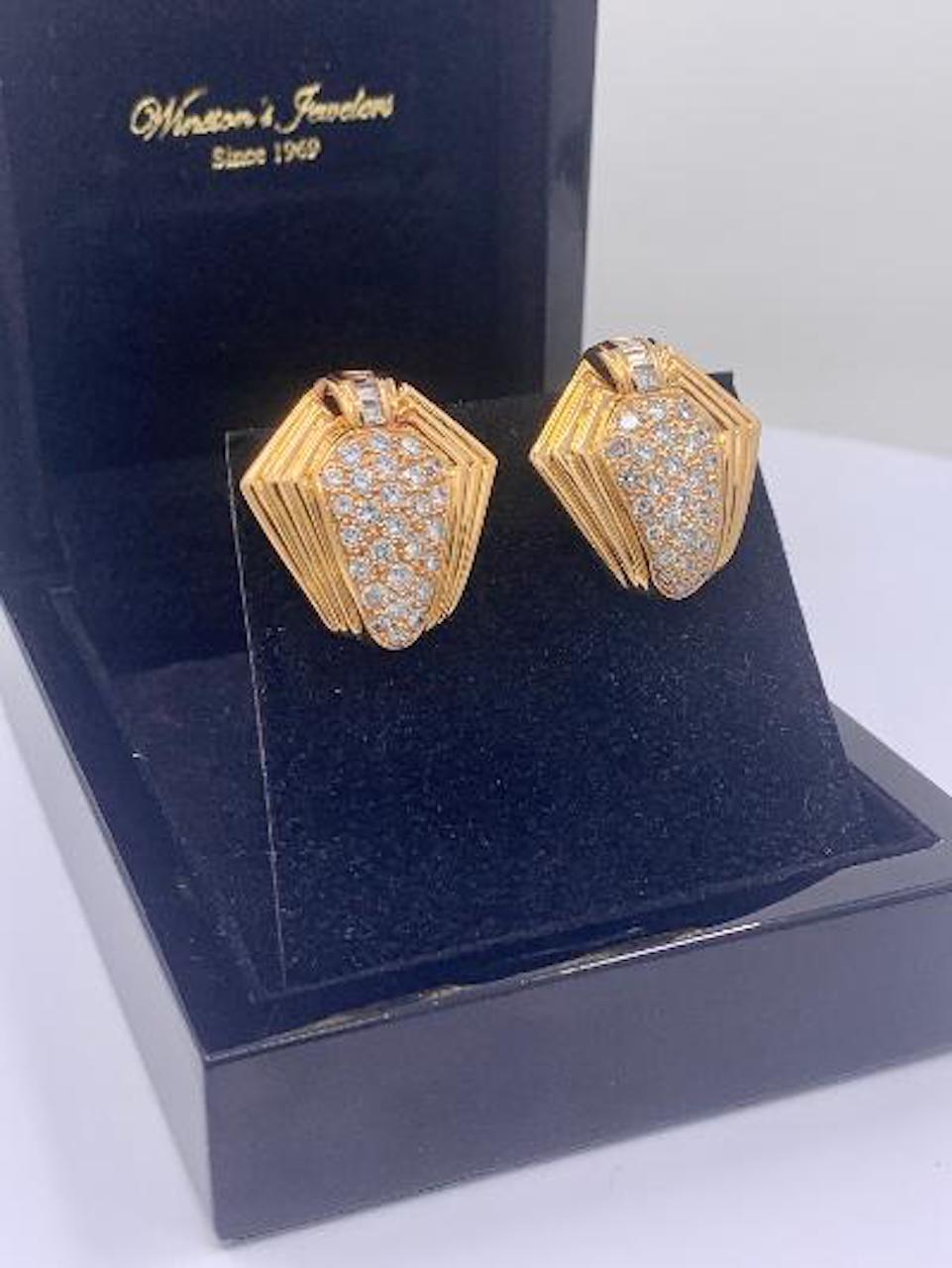 Boucles d'oreilles de style Art déco en or jaune 18 carats avec diamants de 6,5 carats de couleur F VVS1 en vente 8