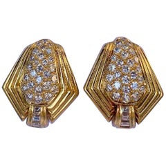 Boucles d'oreilles de style Art déco en or jaune 18 carats avec diamants de 6,5 carats de couleur F VVS1