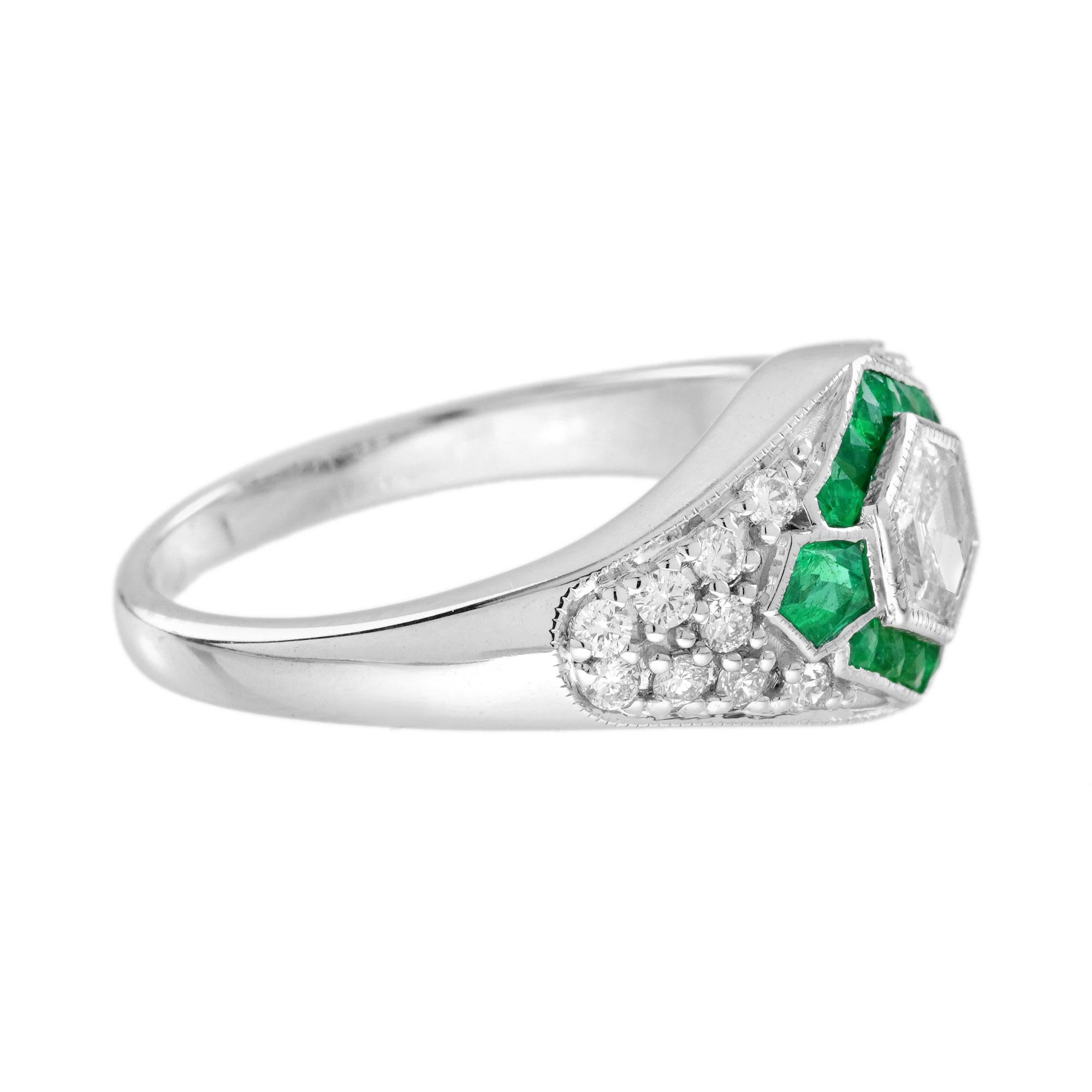.65 Ct. Hexagonal Diamond Emerald Art Deco Style Engagement Ring in 18K Gold In New Condition In Bangkok, TH