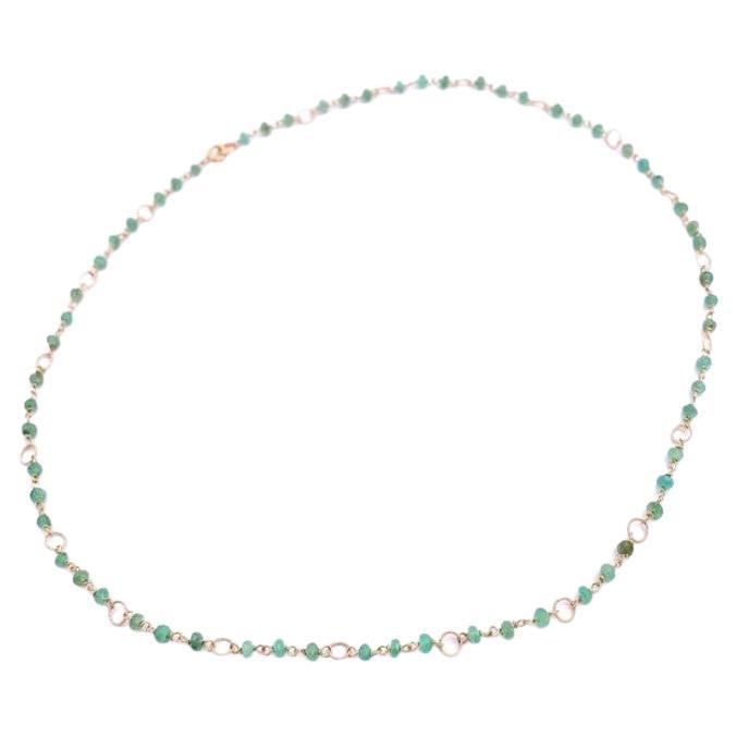 Art Deco Dainty Beaded Necklace 6.5 Karat Emeralds 18 Karat Yellow Gold Twisted Links For Sale