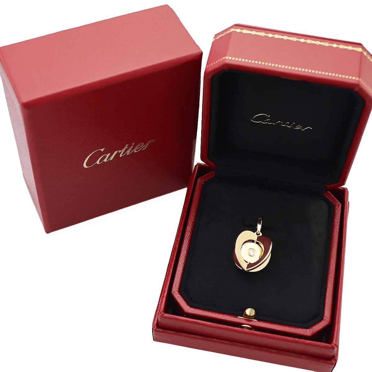 65 Limited Edition Cartier Diamond 18 Karat Yellow Gold New York Apple Charm In Good Condition For Sale In Tokyo, JP