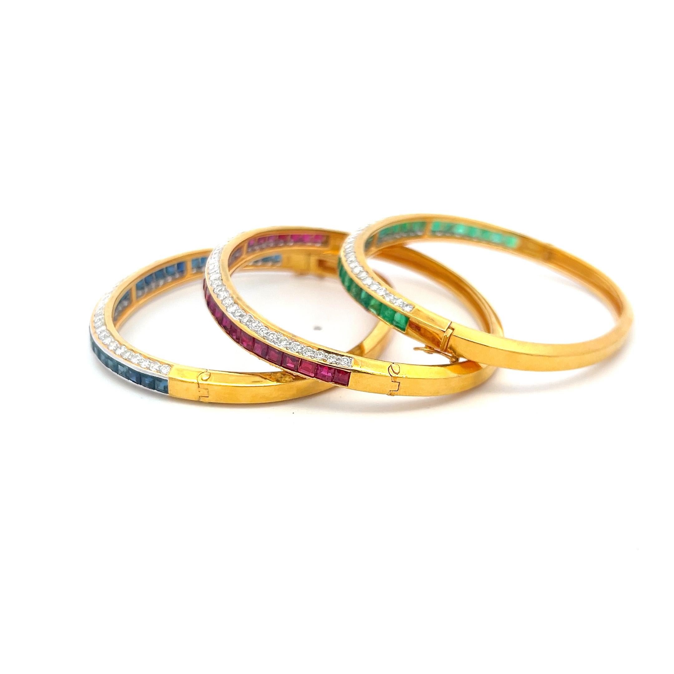 6.50 Carat Diamond 10.50 Carat Emerald Ruby Sapphire 18K YG Bangle Bracelet In Good Condition For Sale In New York, NY