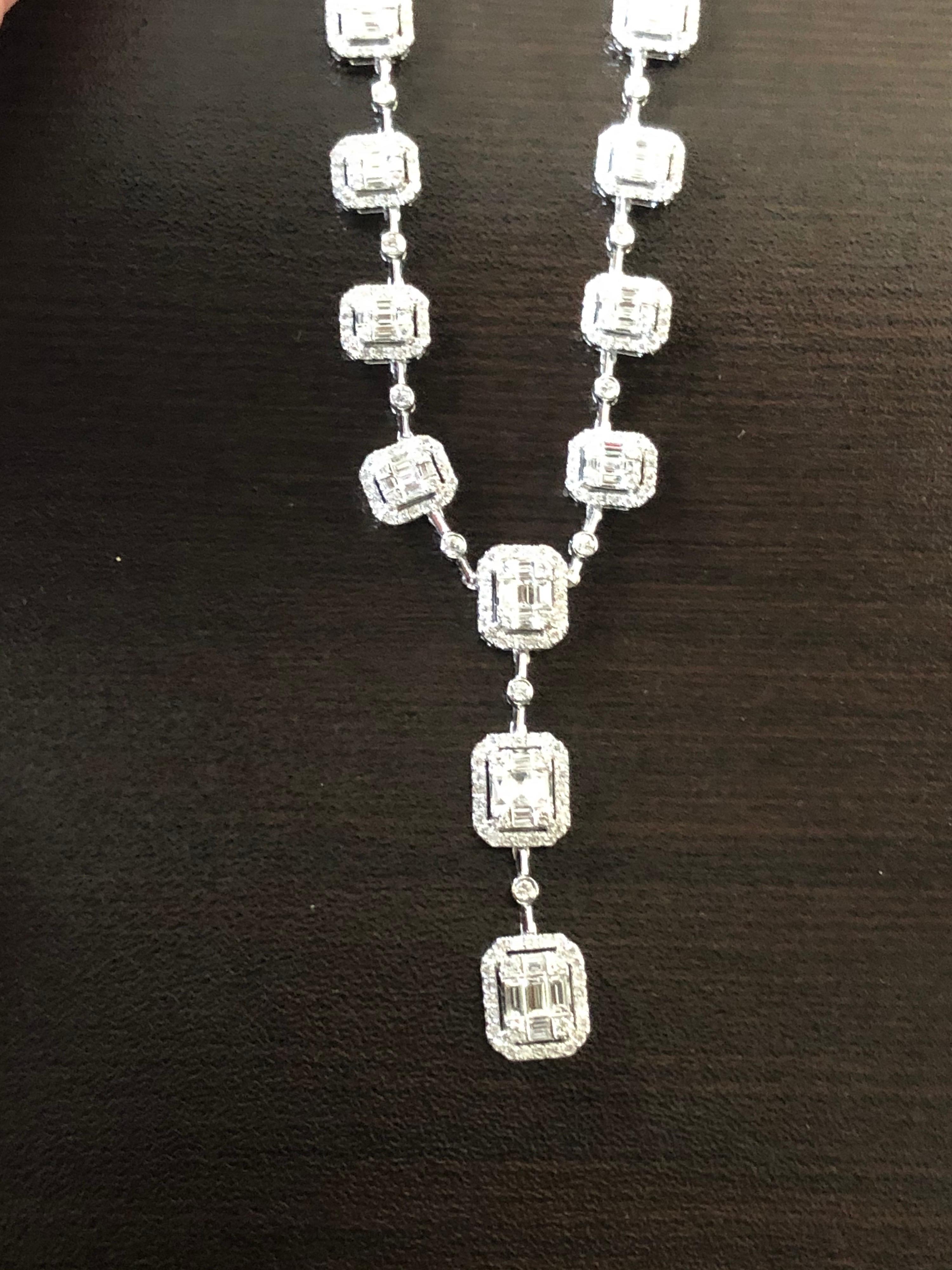 6,50 Karat Diamant Smaragdschliff Halskette 18 Karat Weiß im Zustand „Neu“ im Angebot in Great Neck, NY