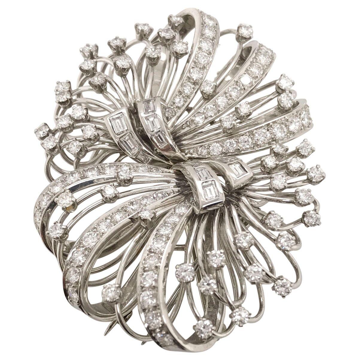 Contemporary 6.50 Carat Diamond Platinum and 14 Karat Double Clip Brooch