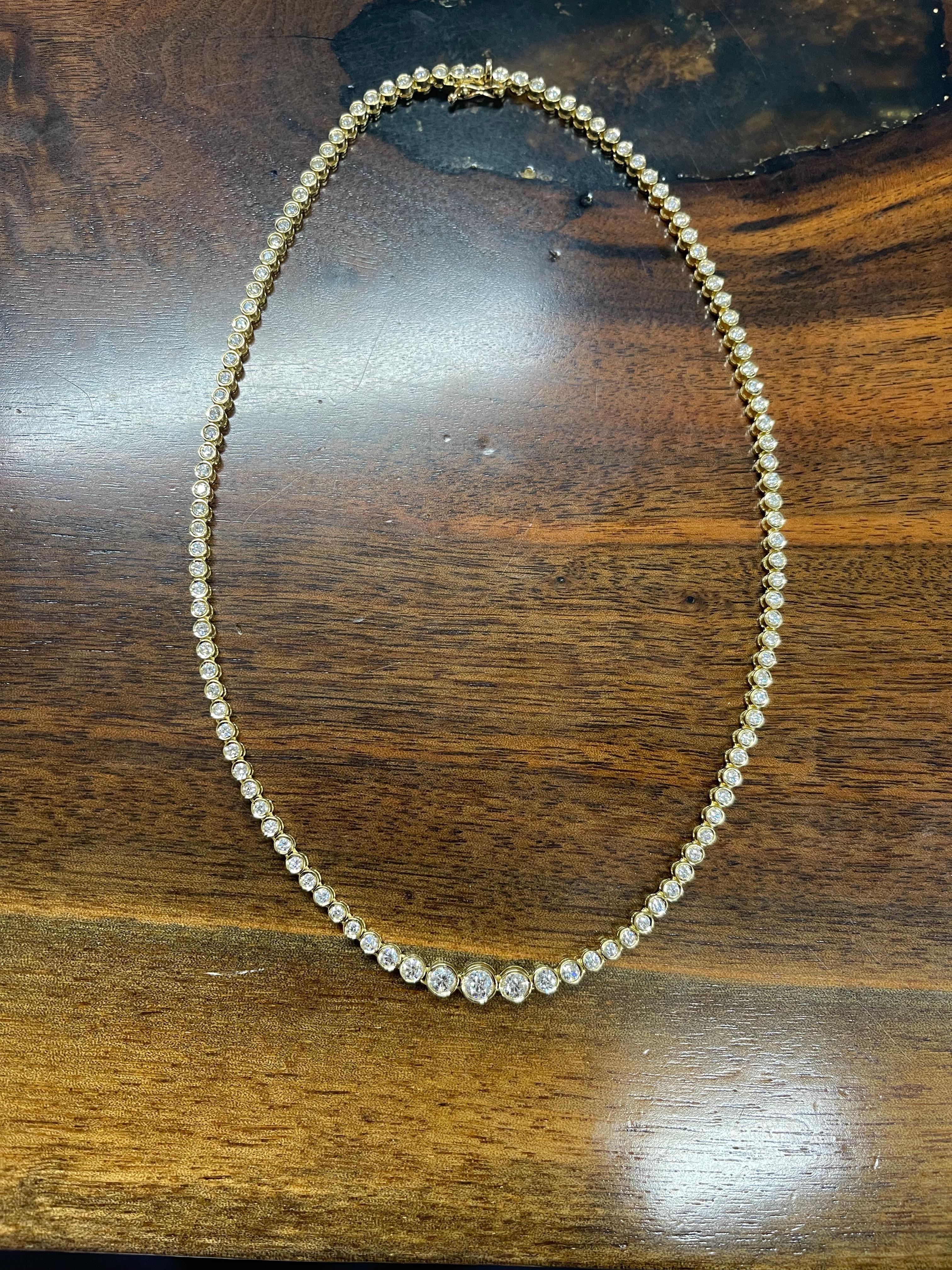 Round Cut 6.50 Carat Diamond Tennis Necklace in 18 Karat Yellow Gold Bezel Setting For Sale