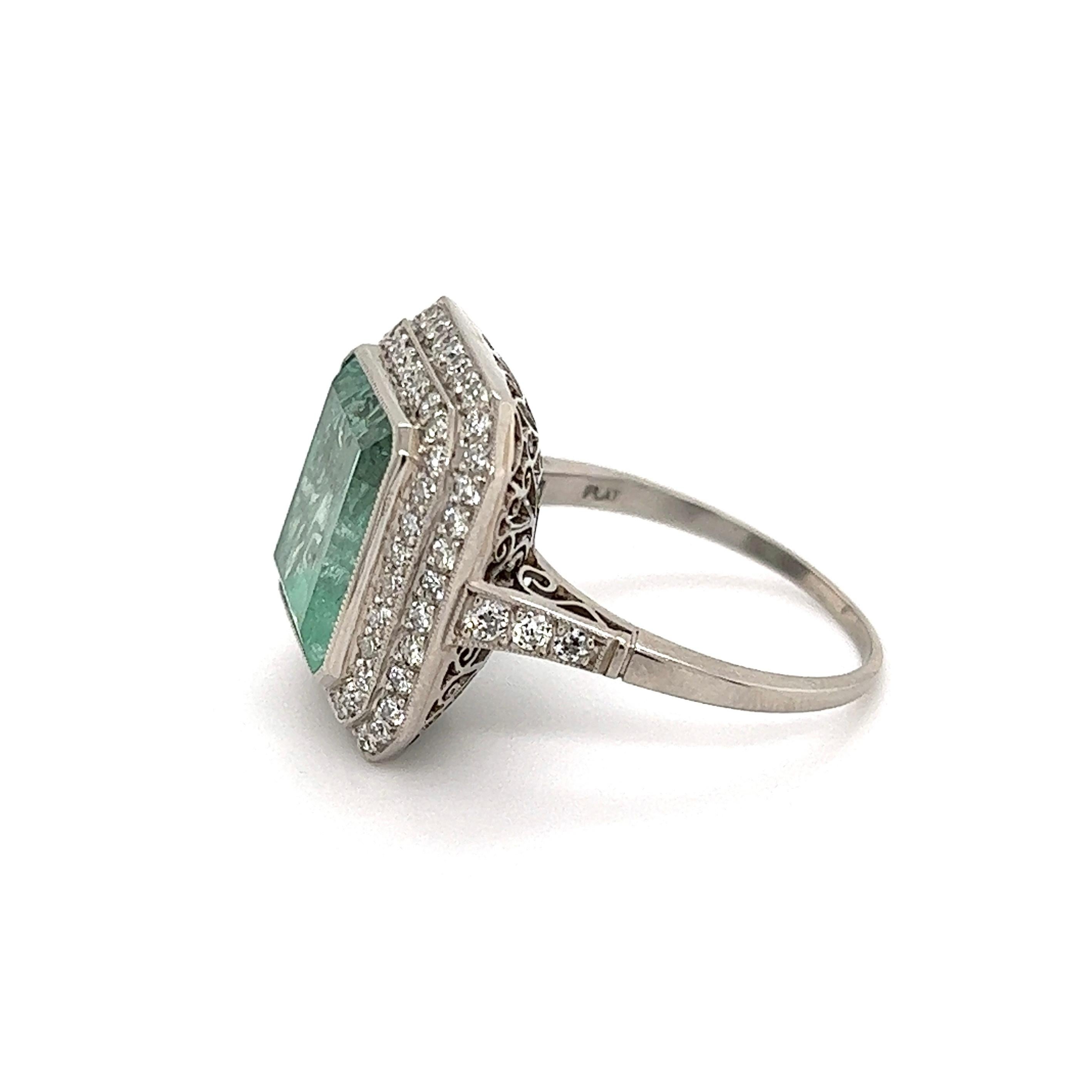 6.50 Carat Emerald and Diamond Art Deco Platinum Ring Estate Fine Jewelry For Sale 2