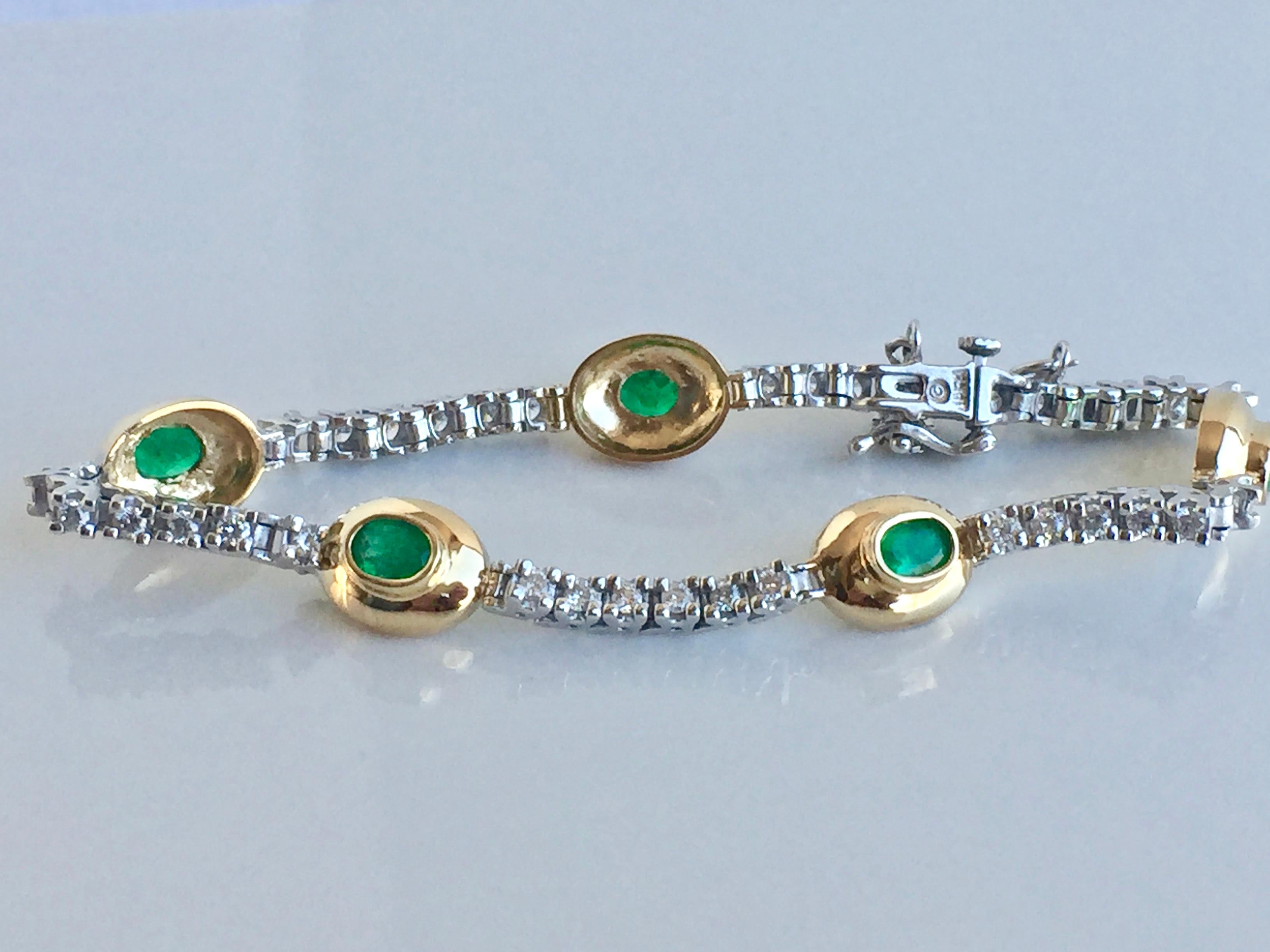6.50 Estate Unique Diamond & Emerald Bracelet Gold
The Gorgeous two tone gold bracelet. Feature 5 Oval Genuine and natural Colombian NATURAL emeralds that have an Intense Medium Green Color- VS in clarity . The emeralds are bezel set in 18K yellow